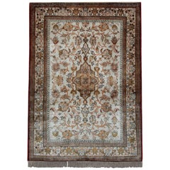 Tapis en soie fait à la main, tapis d'Orient Tapis traditionnel Tapis floral en soie