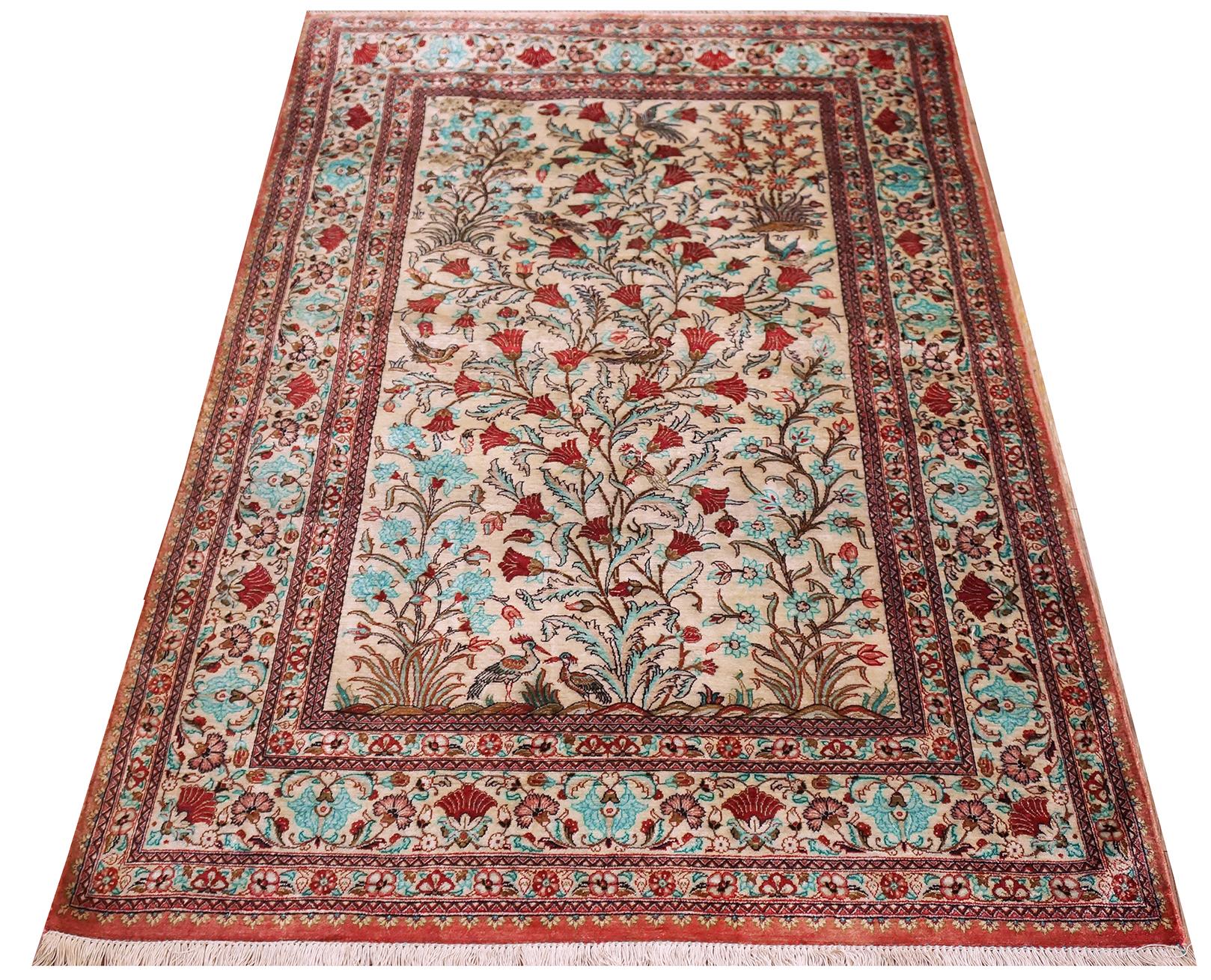 Fine natural silk handmade rug bird area rug signed high kpsi quality rug ivory.

Measures: 3'4