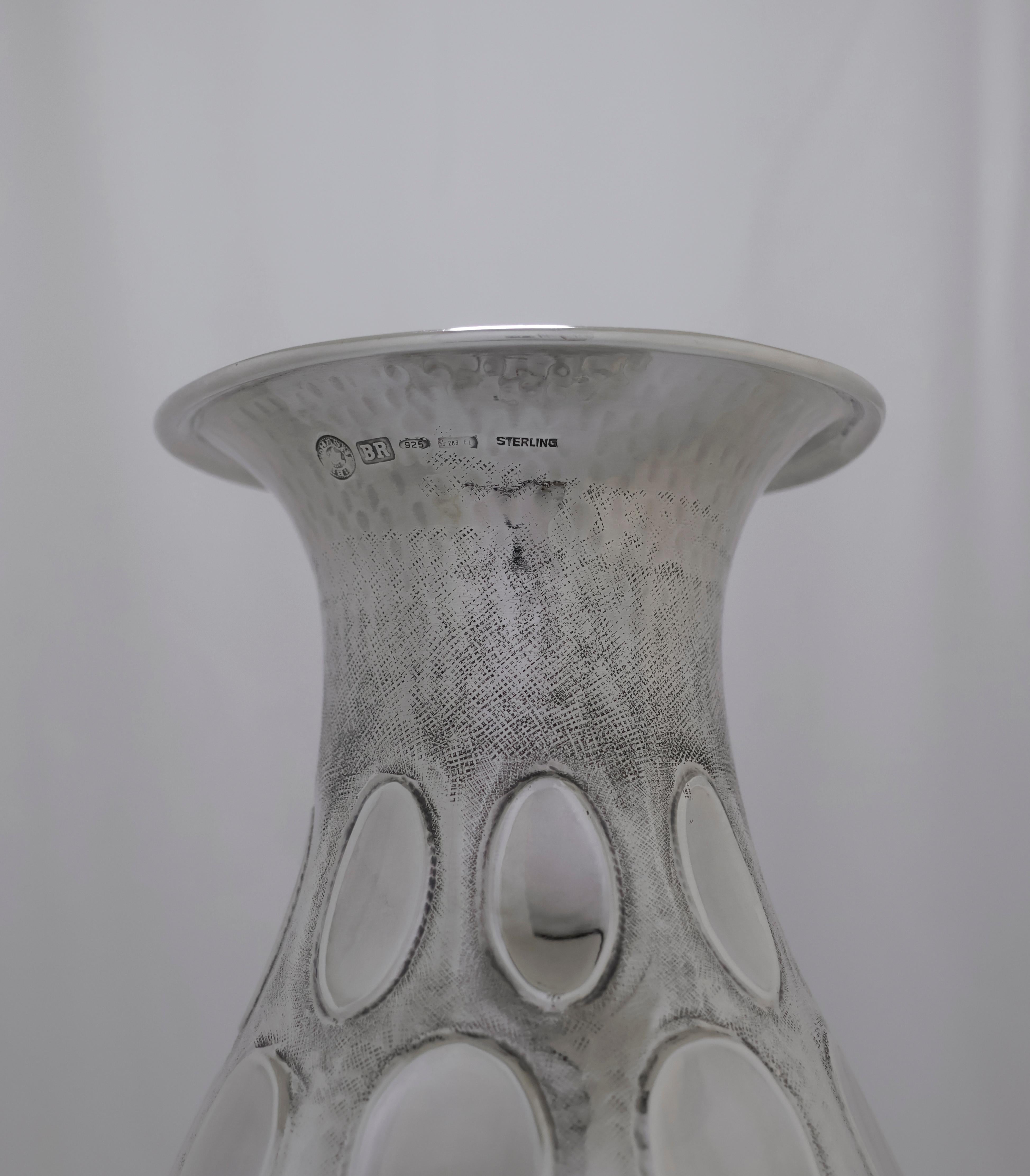 Vaso da fiori in argento fatto a mano con design a bolle lucidato di Brandimarte 1900 in vendita 1