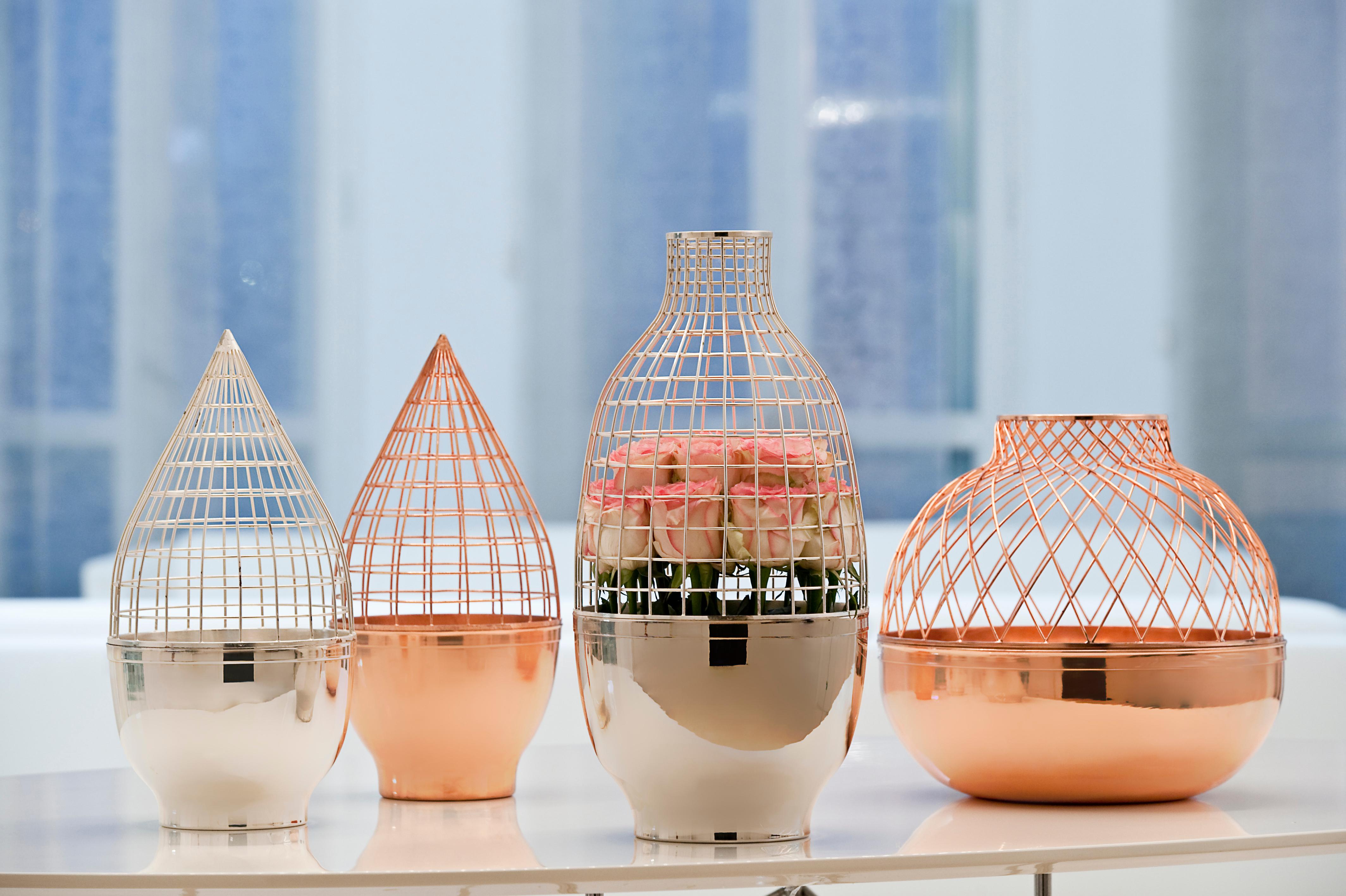 Tchèque Récipient/Centre de table/vase en argent contemporain fait main du 21e siècle  en vente