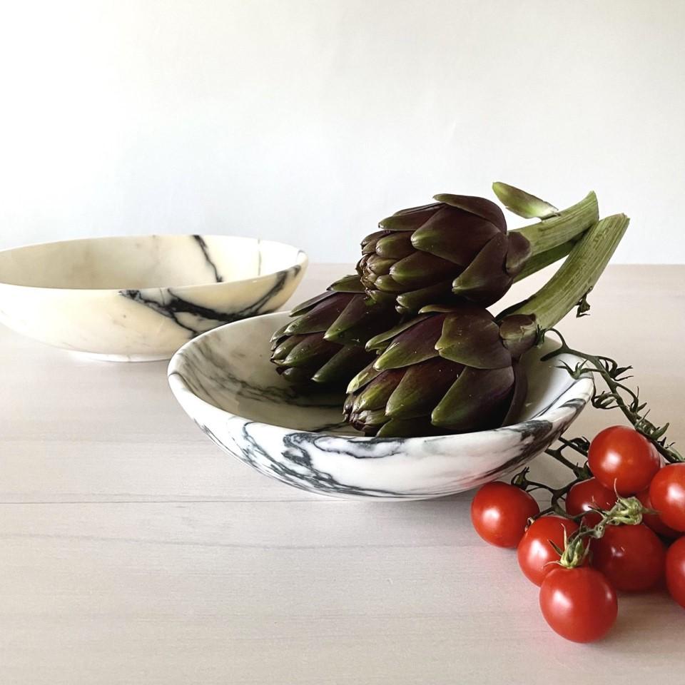 Handmade Small Fruit Bowl in Paonazzo Marble For Sale 2