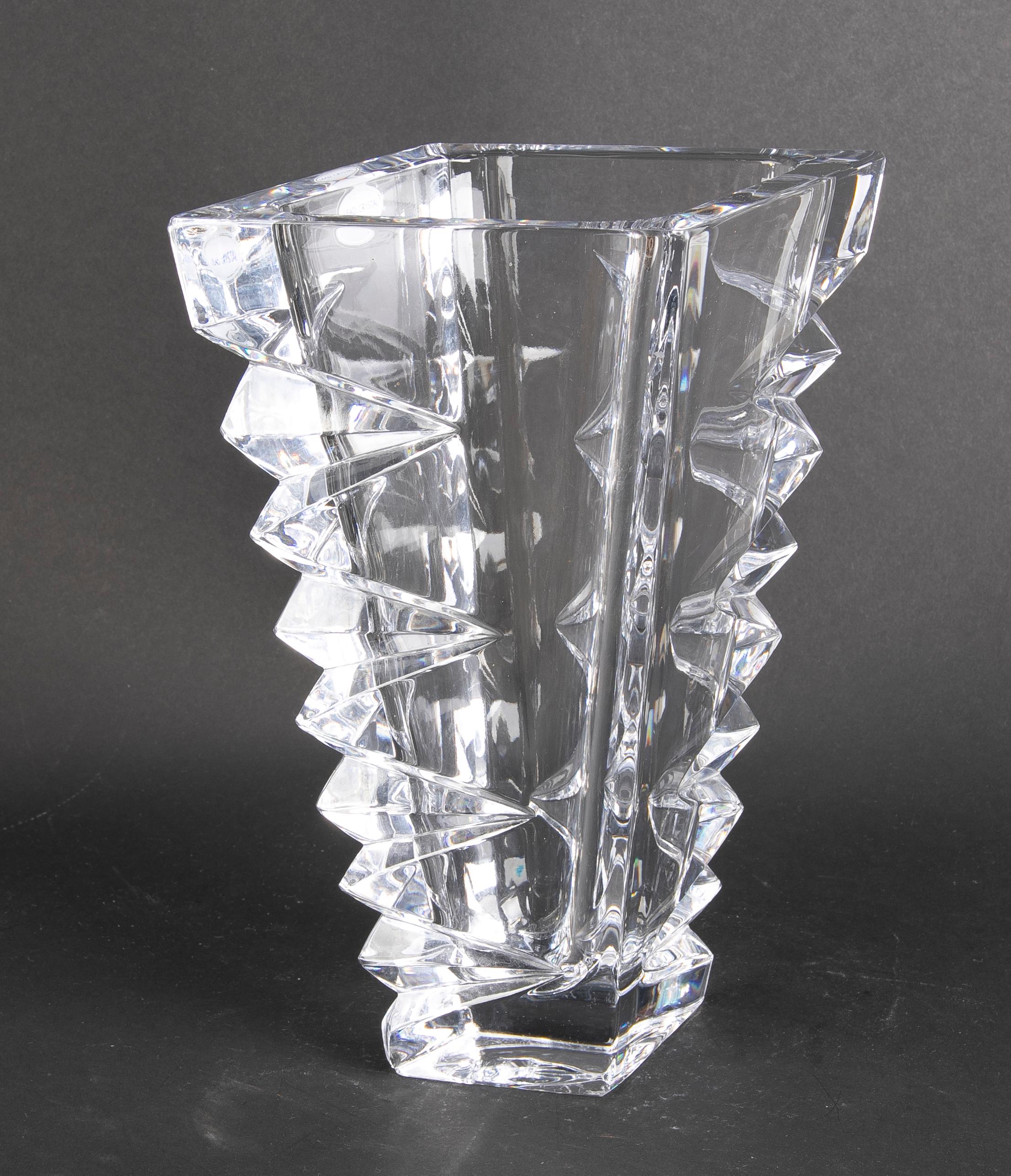 Handmade Solid Crystal Vase In Good Condition For Sale In Marbella, ES