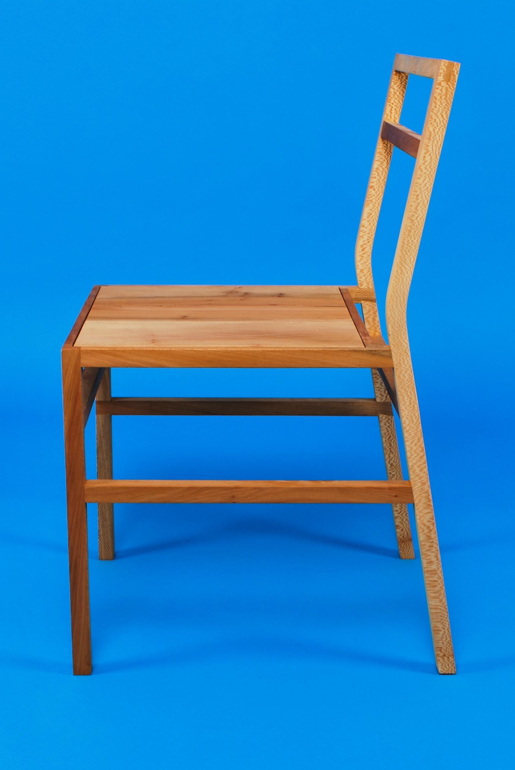 Britannique Organic Modernity Dining Chair, Solid Wood, London Plane, Handmade by Loose Fit, UK en vente