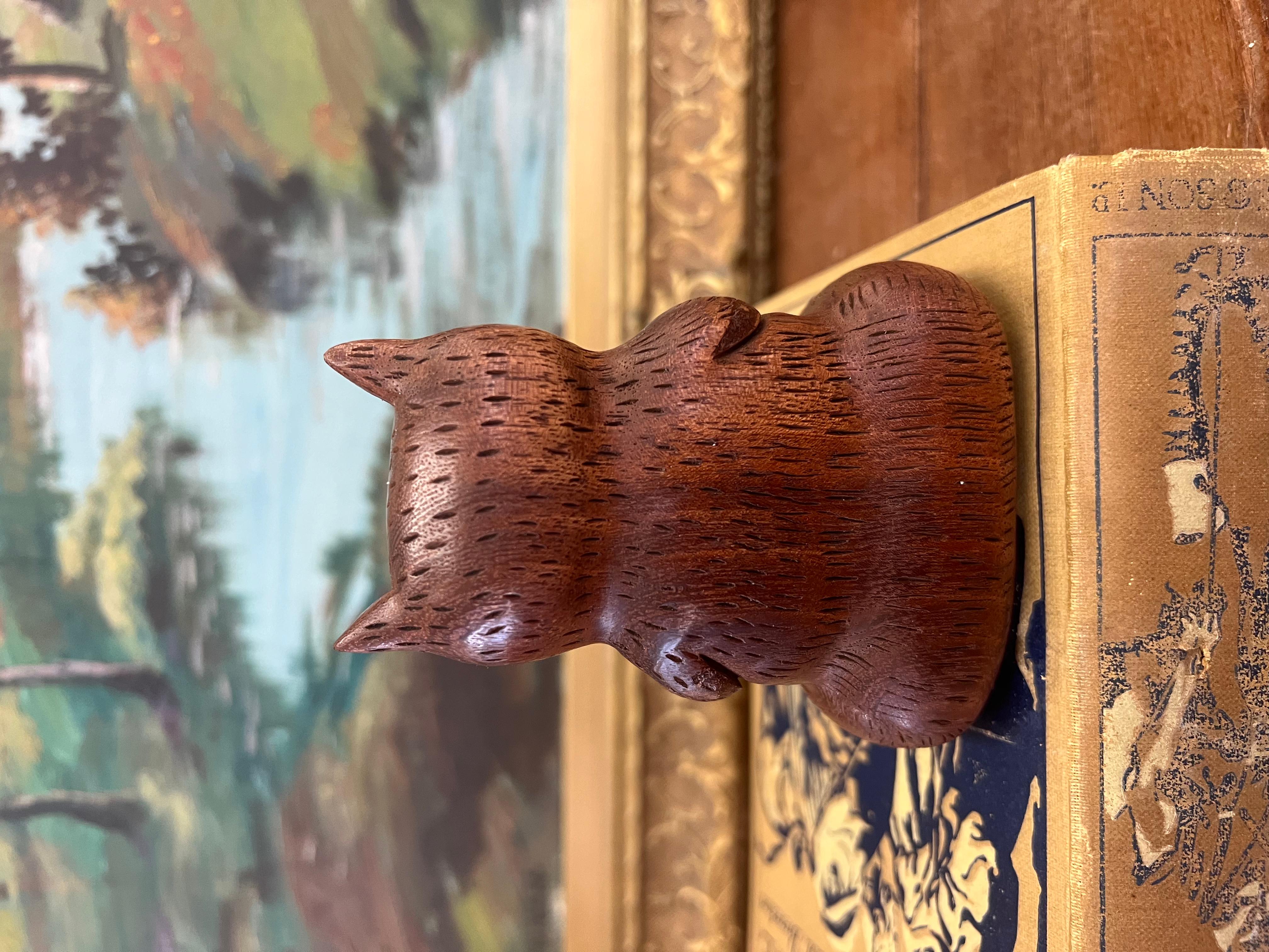 Handmade Solid wood Yoga Cat Sculpture. For Sale 3