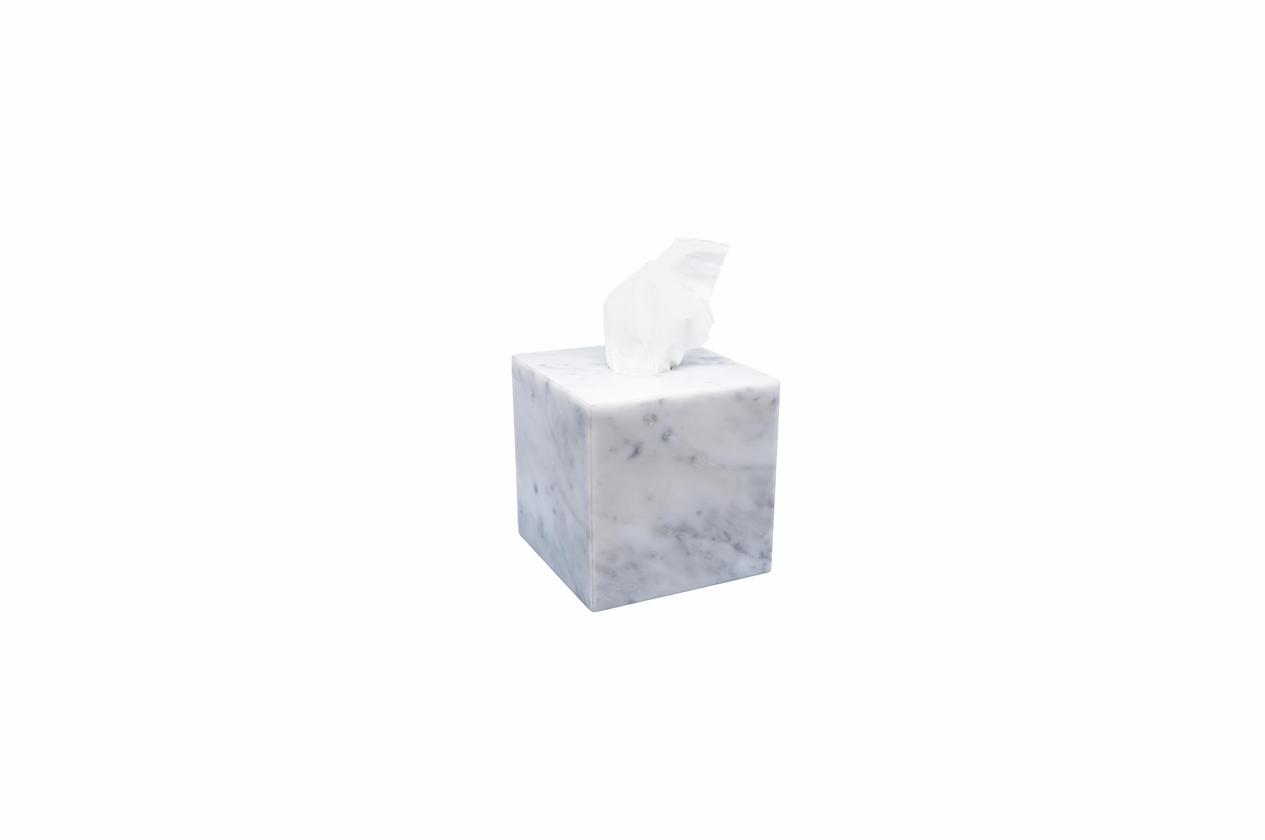 Handmade Squared Tissues Cover Box in White Carrara Marble For Sale 1