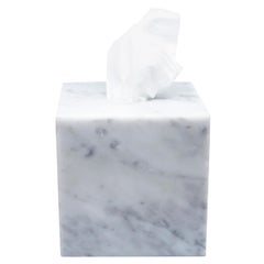 Scatola porta fazzoletti quadrata fatta a mano in marmo bianco di Carrara