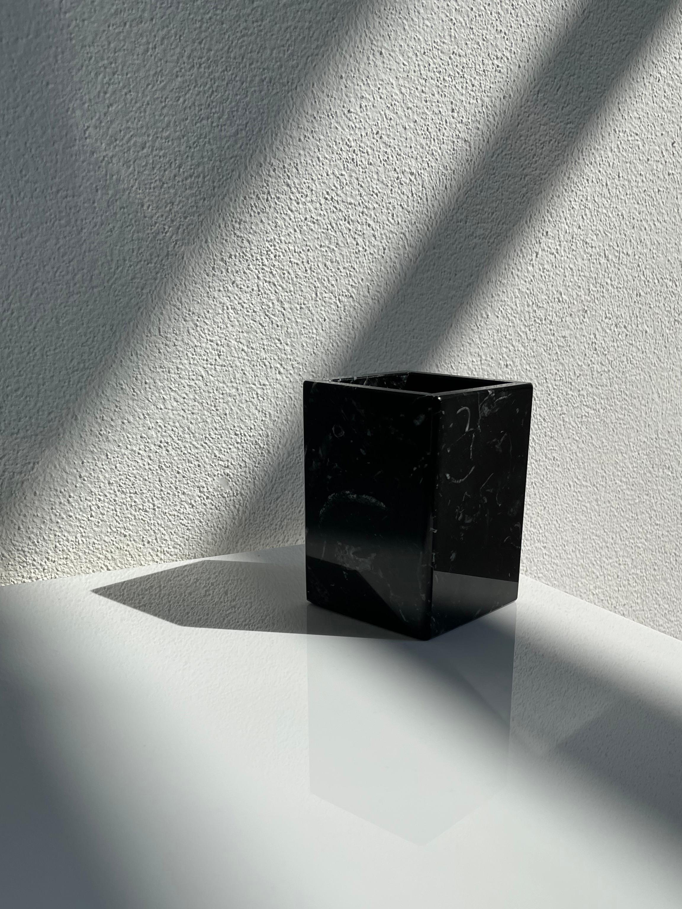 Italian Handmade Squared Toothbrush Holder in Black Marquina Marble For Sale