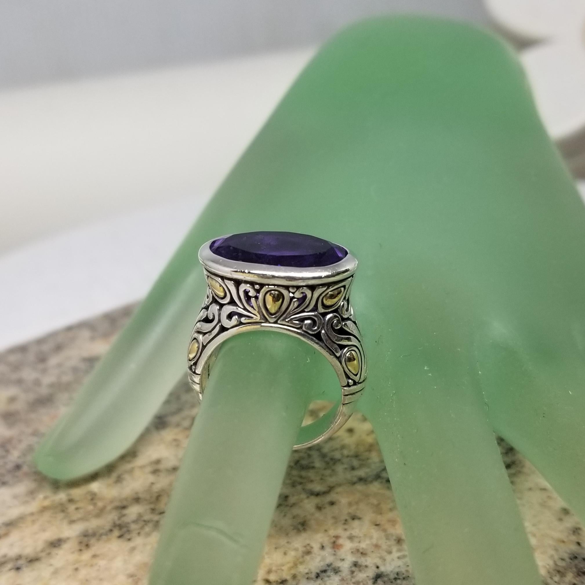 Handmade Sterling Silver and 18k accents Bezel set Amethyst  Ring In Excellent Condition For Sale In Los Angeles, CA