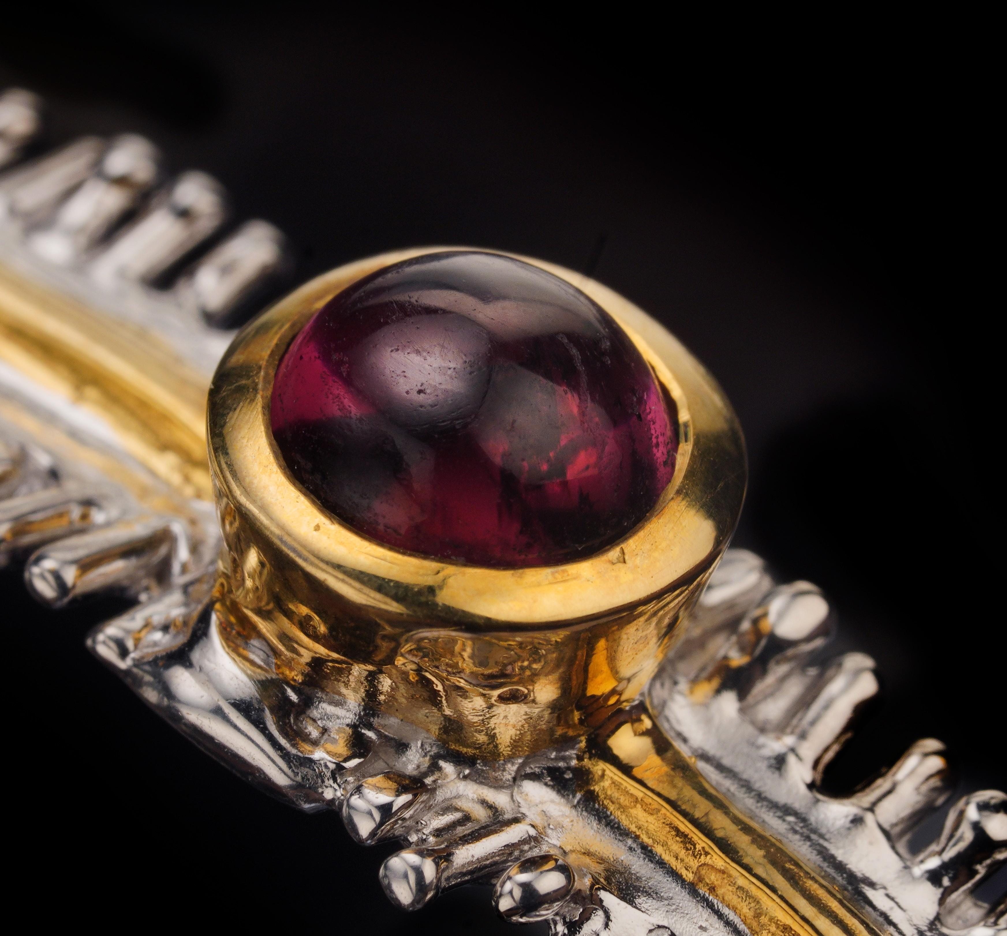 Bracciale fatto a mano in argento sterling con tormalina rosa e accenti d'oro In condizioni Nuovo in vendita a New York, NY