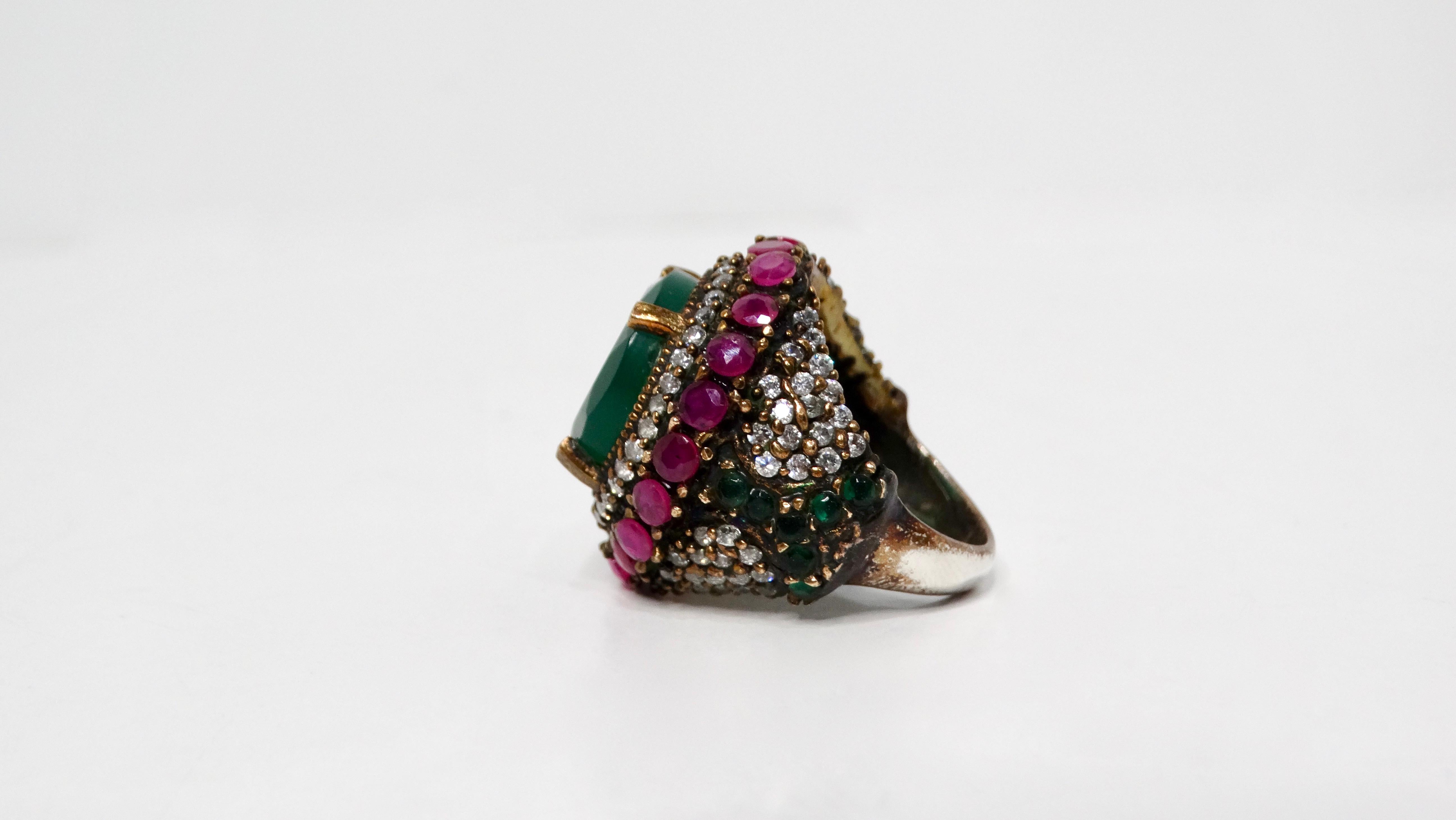 Anello da cocktail in costume in argento 925 fatto a mano con smeraldo e strass in vendita 1