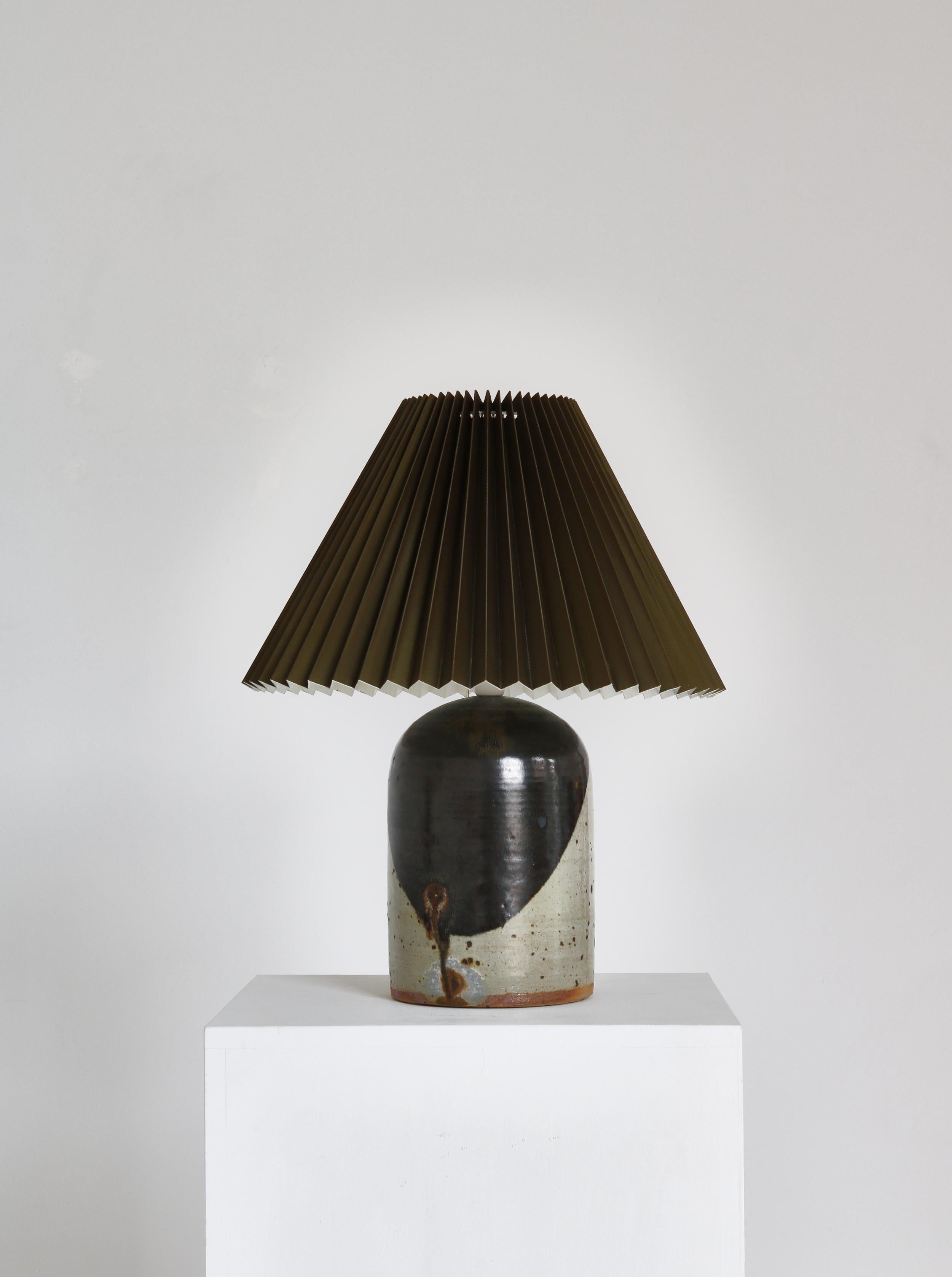 Scandinavian Modern Handmade Stoneware Table Lamp by Ulla Brix, Långhult, Sweden, 1970s