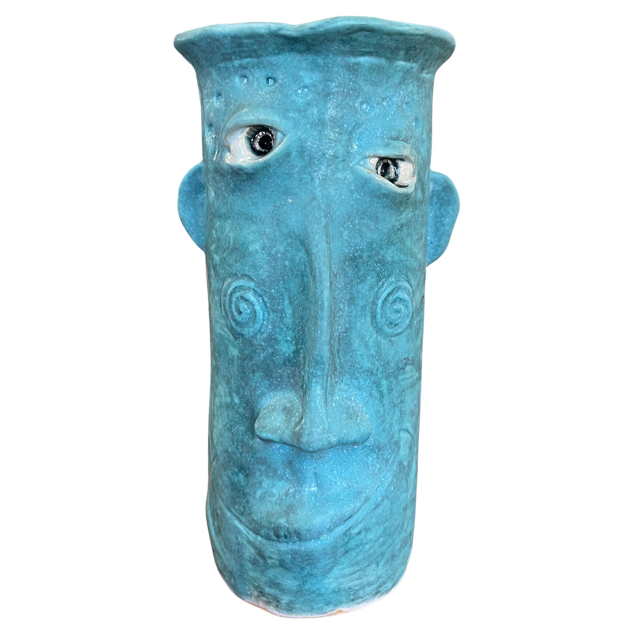 Vaso Studio Pottery Blue Face realizzato a mano da Muddy River Clay