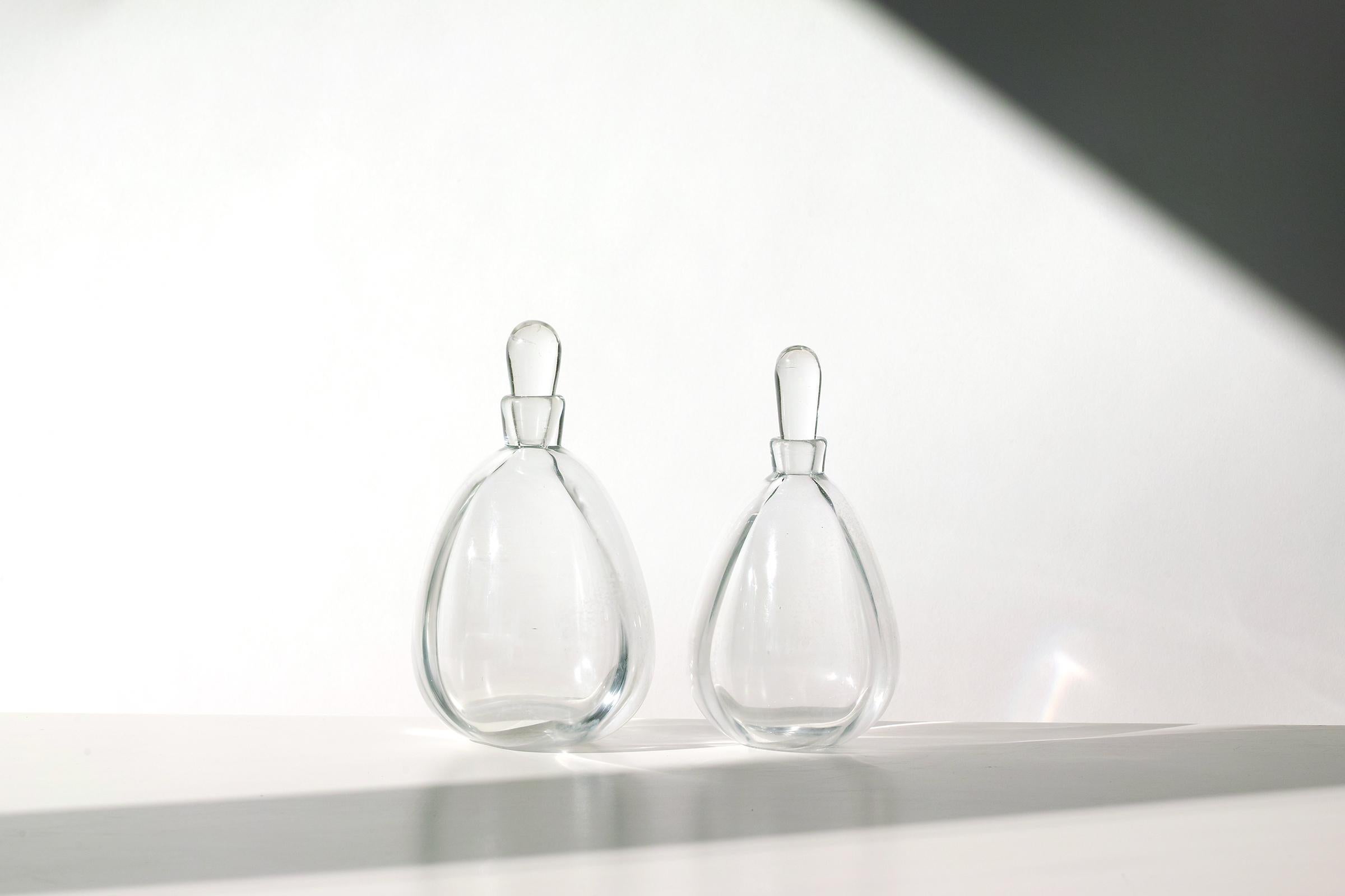 Handmade Swedish Art Glass Bottles by Vicke Lindstrand In Good Condition For Sale In Brooklyn, NY