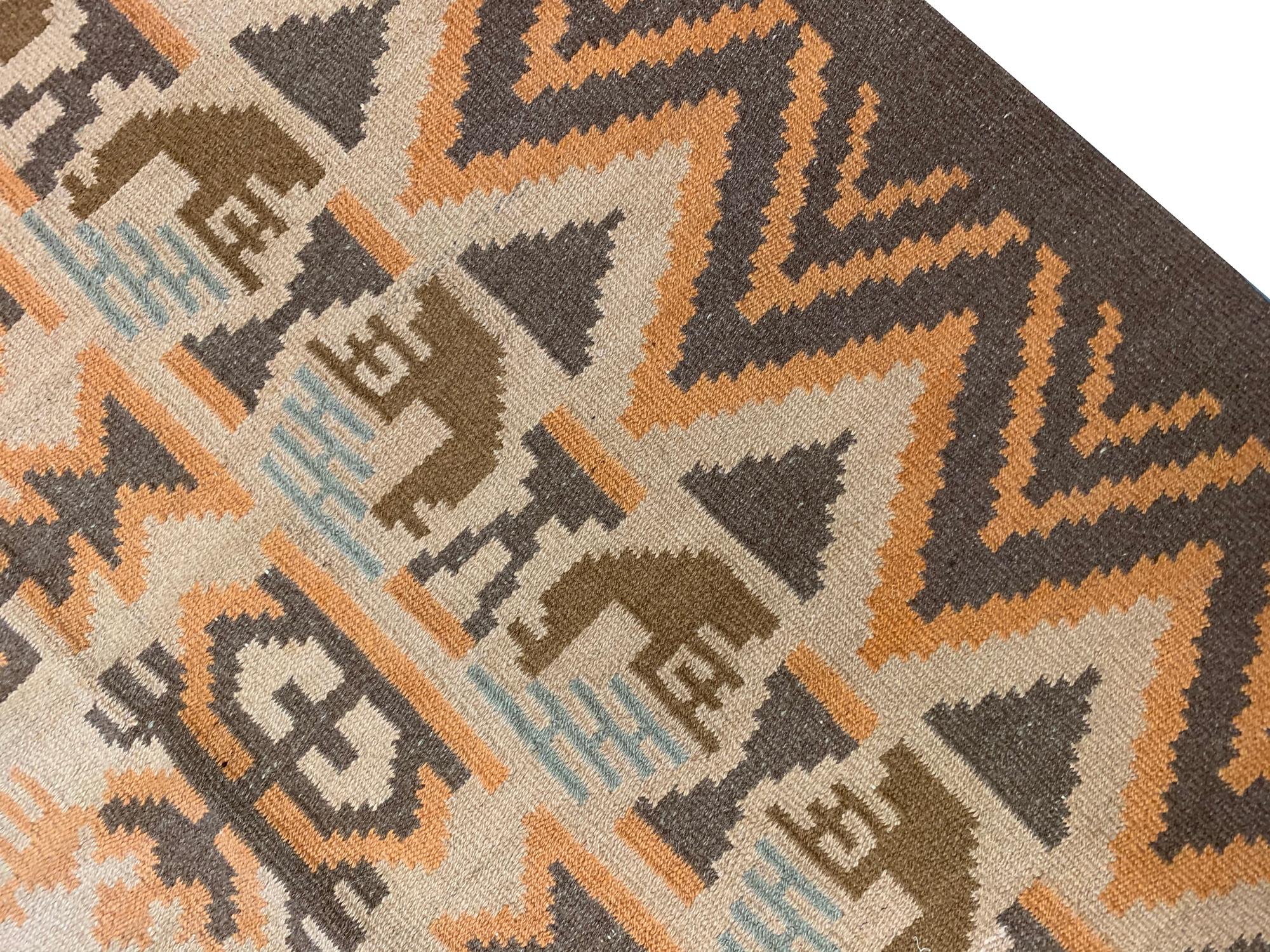 Mid-20th Century Handmade Swedish Kilim Rug, Traditional Geometric Wool Carpet
