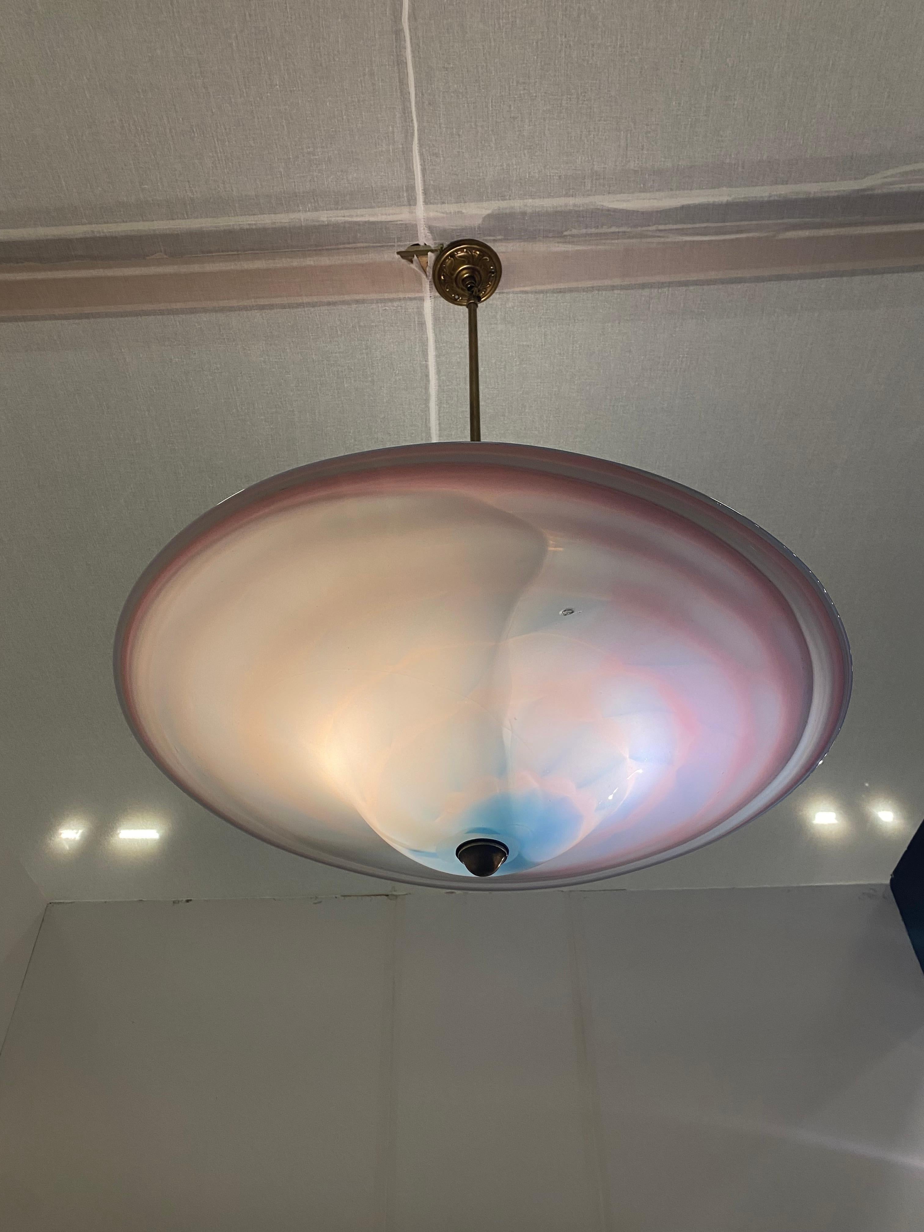 Handgemachte Swirl Murano Glas Decke Lampe Pastell Rosa Blau Italienisch Art Deco 1980s (Handgefertigt) im Angebot