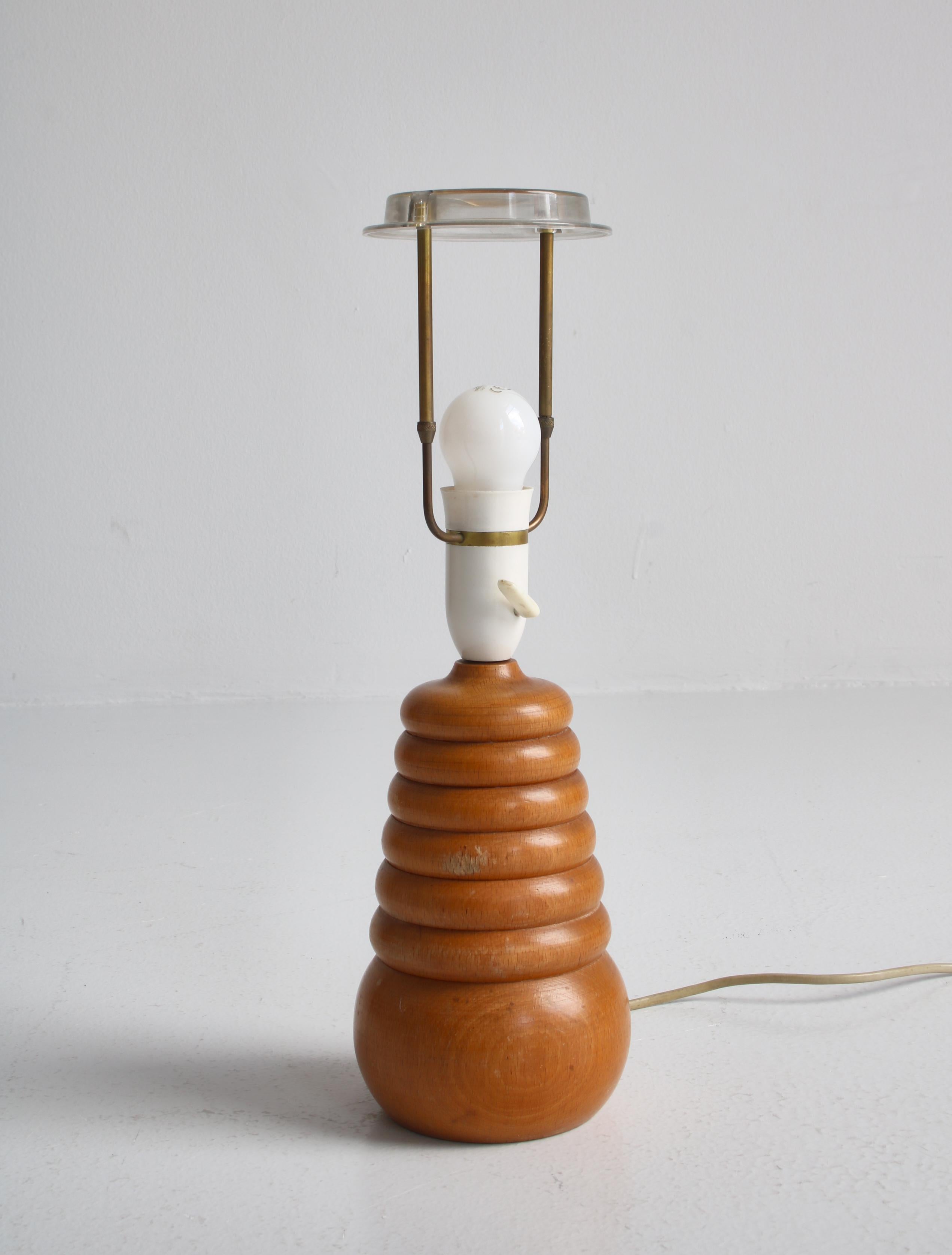 Mid-20th Century Handmade Table Lamp in Turned Beechwood Scandinavian Modern, Denmark, 1950s For Sale