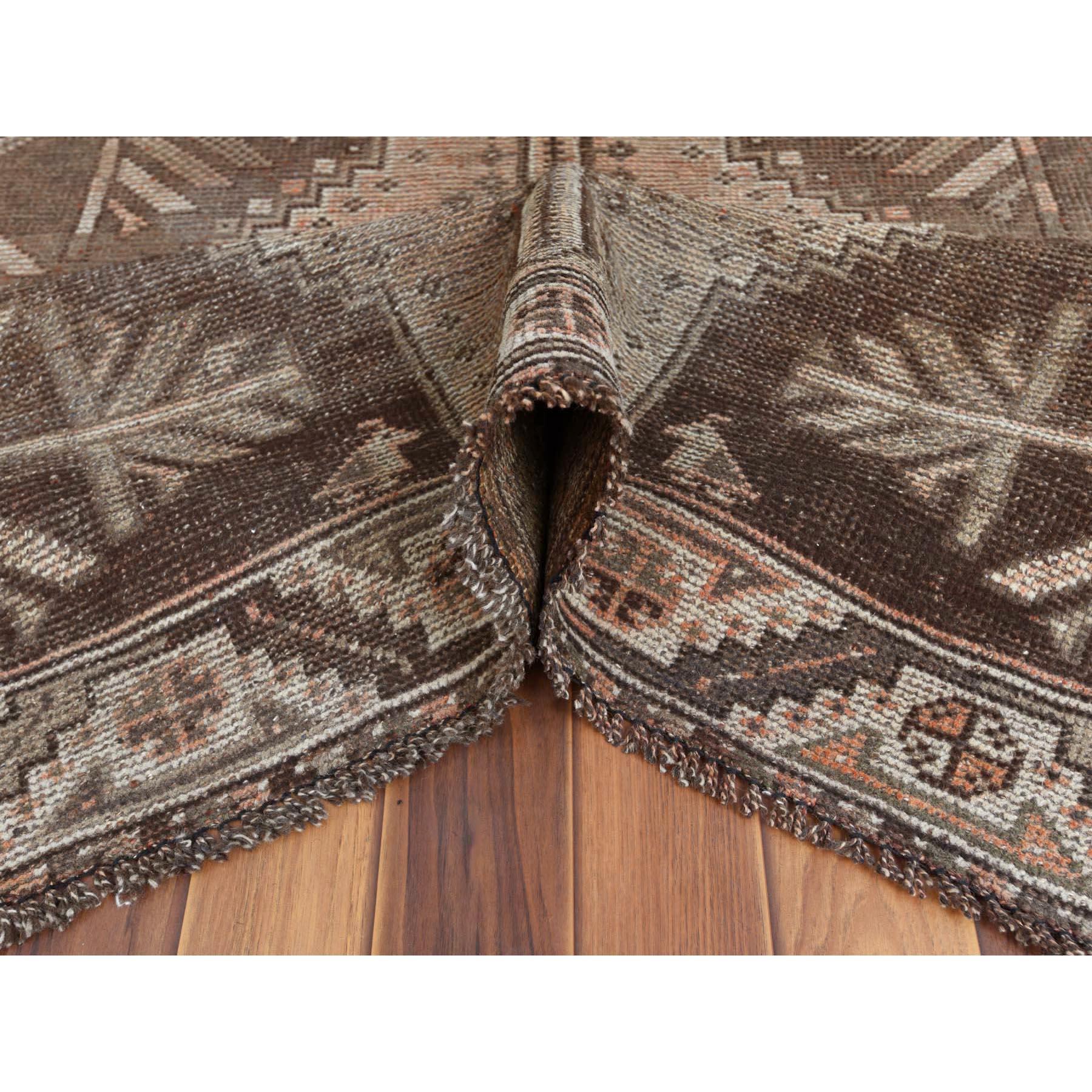 Handmade Tan Color Persian Shiraz Sheared Low Bohemian Vintage Wool Rug In Good Condition In Carlstadt, NJ