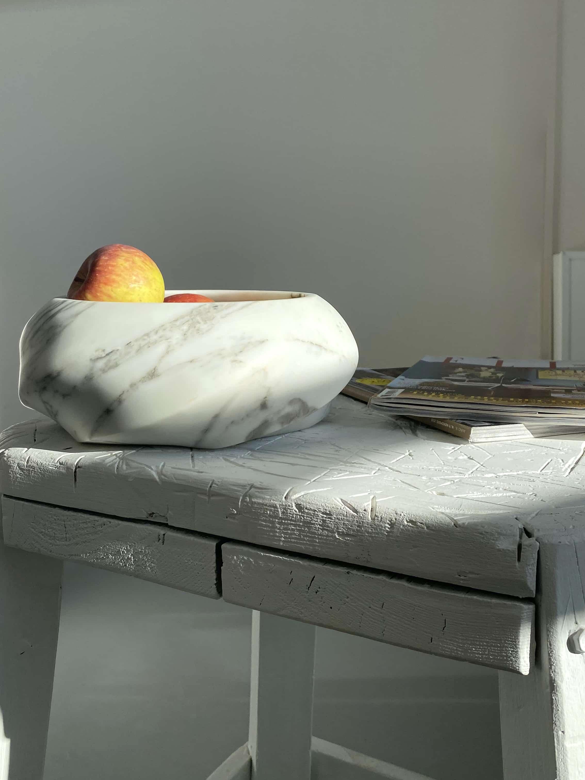 Handmade Tango Tray in Arabescato Marble In New Condition For Sale In Carrara, IT