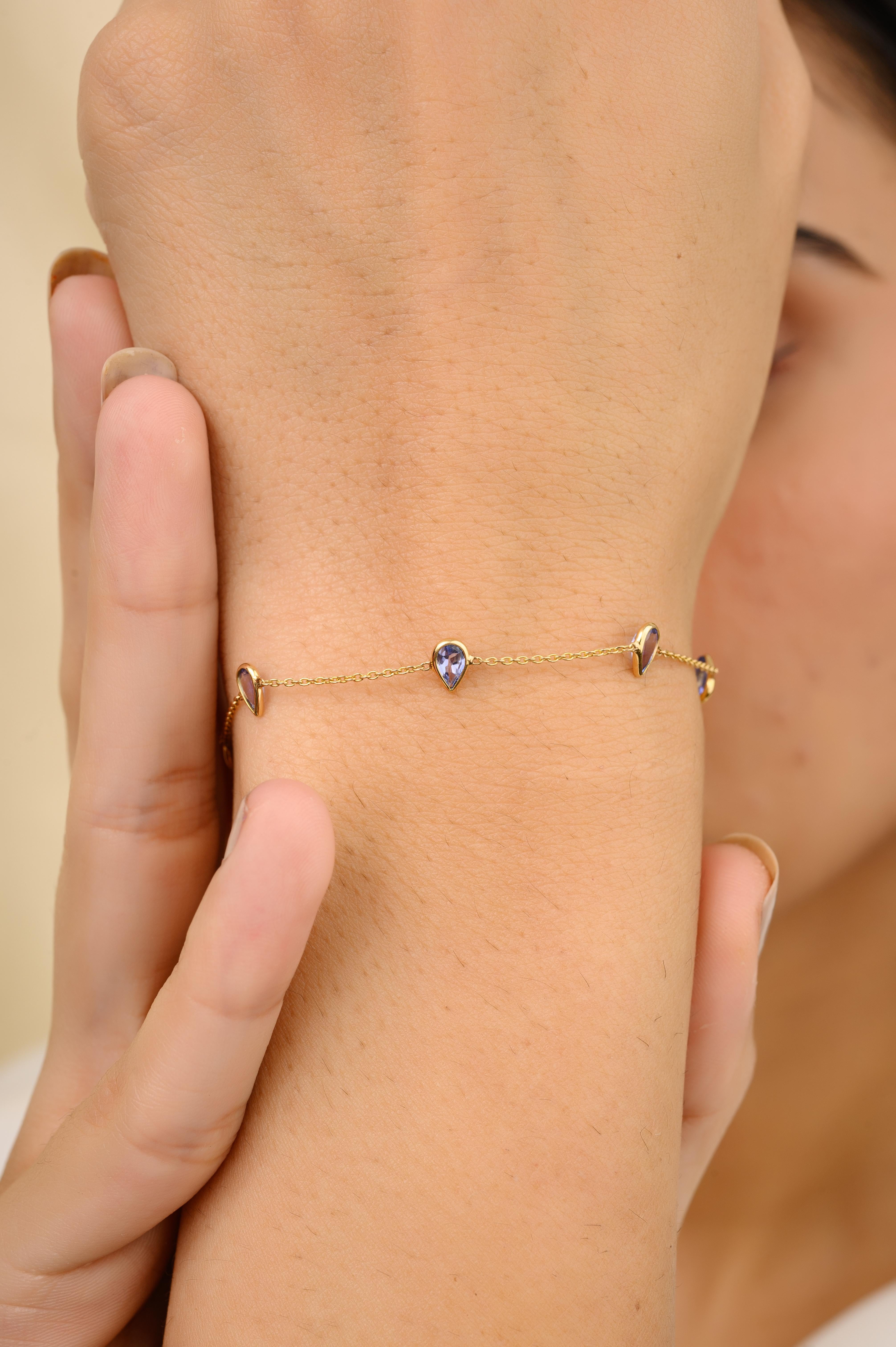 Pear Cut Handmade Tanzanite Gemstone 18K Yellow Gold Chain Bracelet Gift For Her For Sale