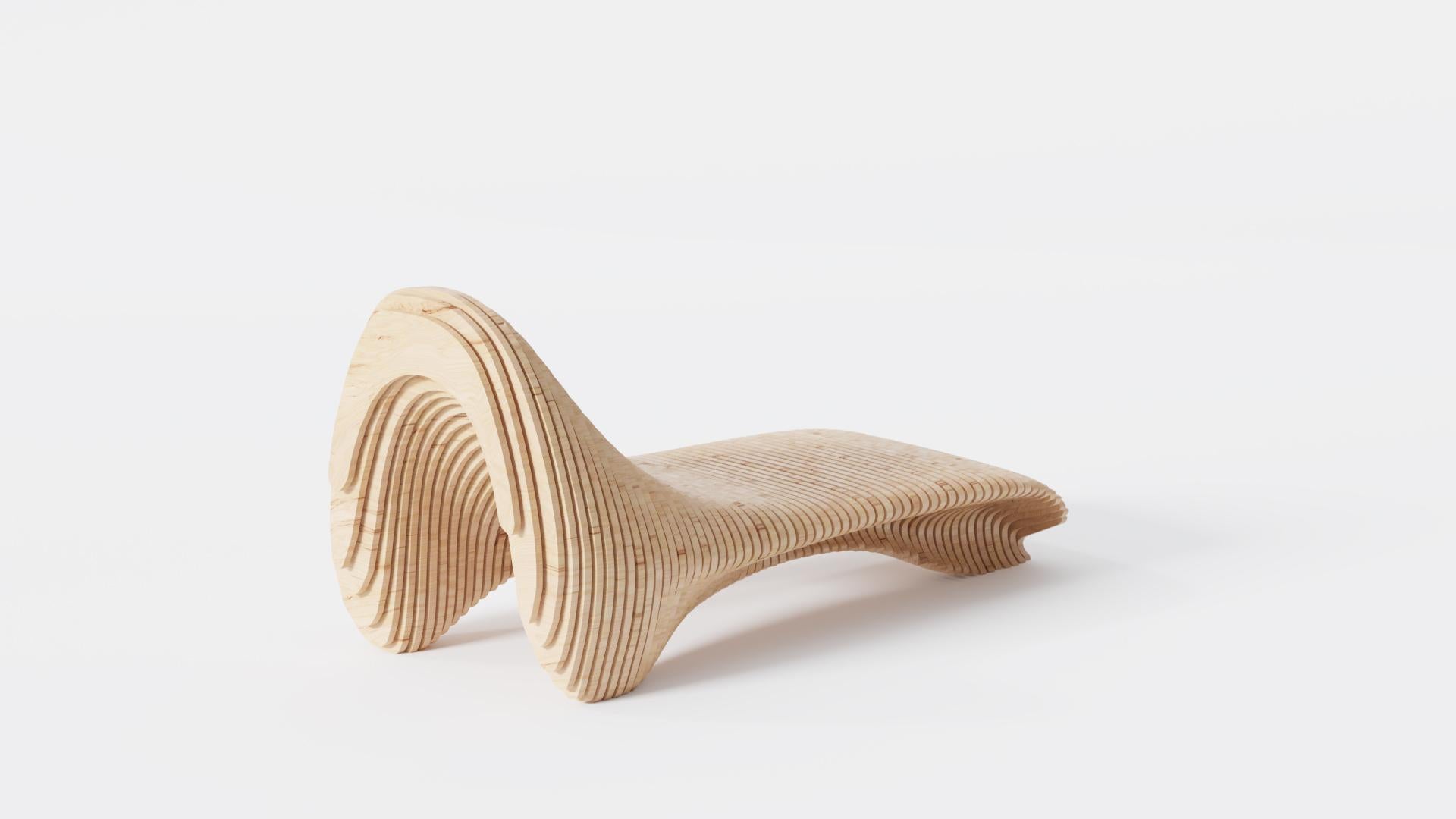 Moderno Sedia da sole in teak fatta a mano - Design parametrico scultoreo in vendita