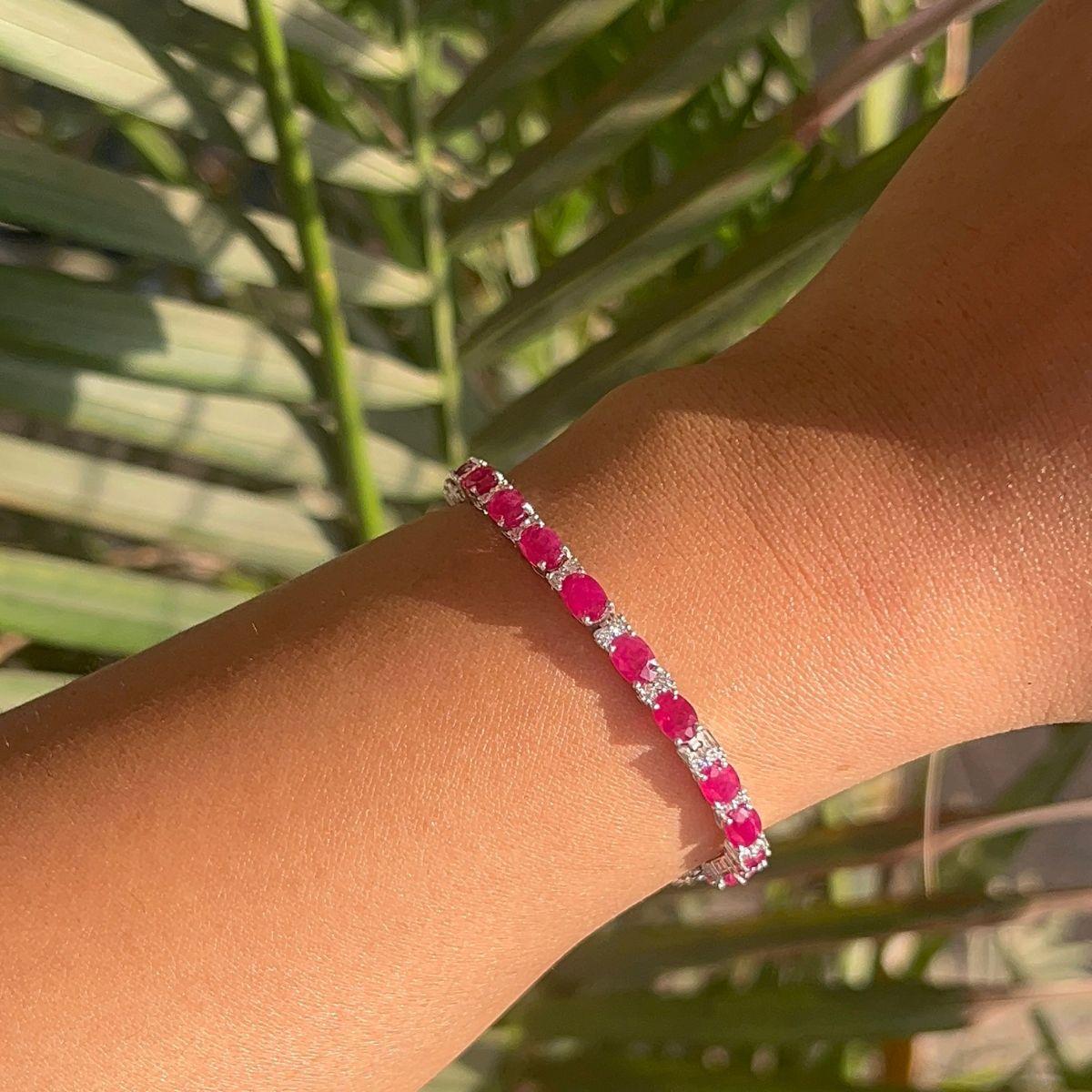 Mixed Cut Elegant Natural Ruby Zirconia Tennis Bracelet Gift for Sister in 925 Silver For Sale