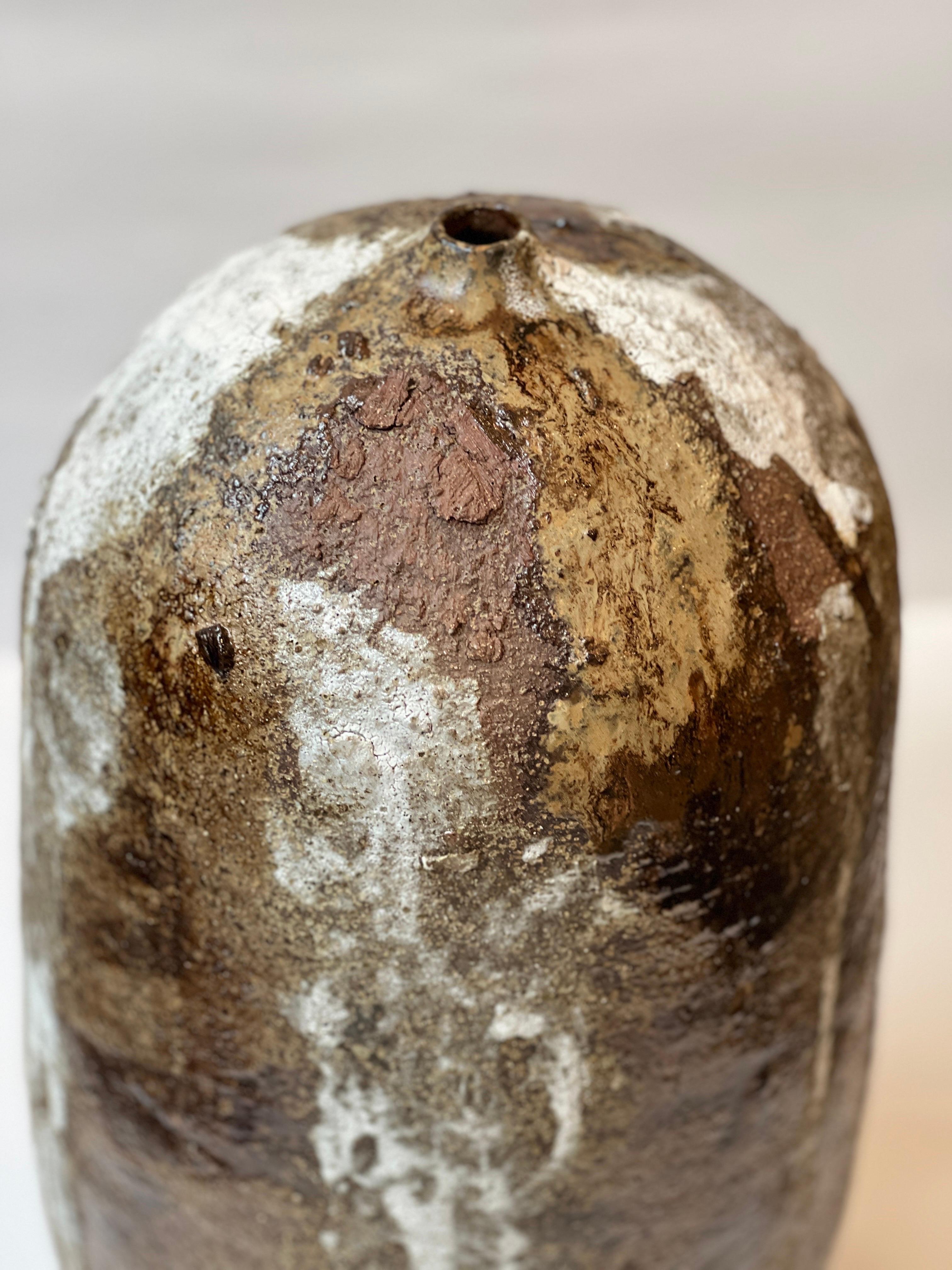 Argile Grand vase en terre cuite émaillée fait main en vente