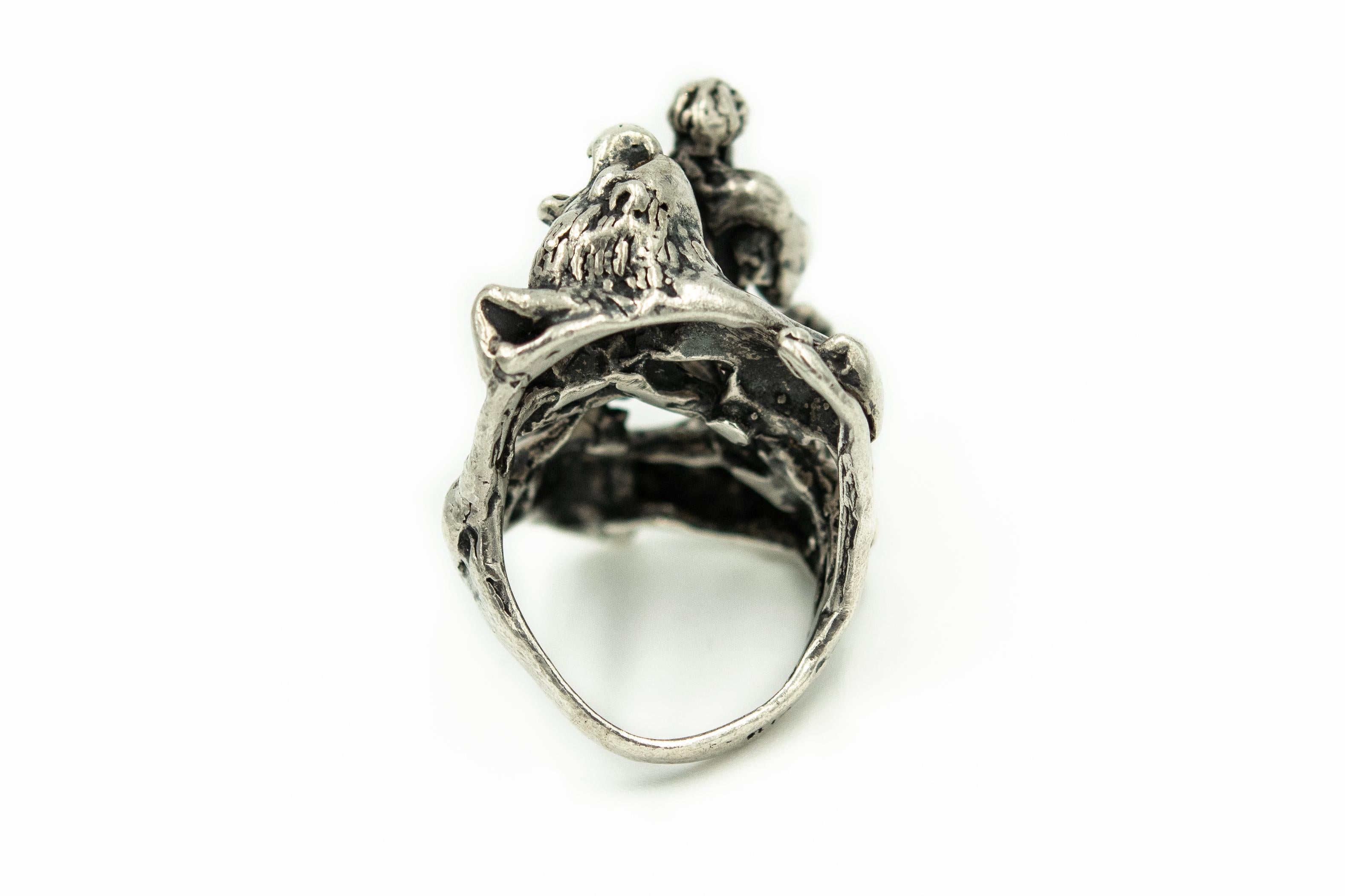 Handmade Three Dimensional Judah and the Lions Sterling Silver Judaica Ring In Good Condition In Miami Beach, FL