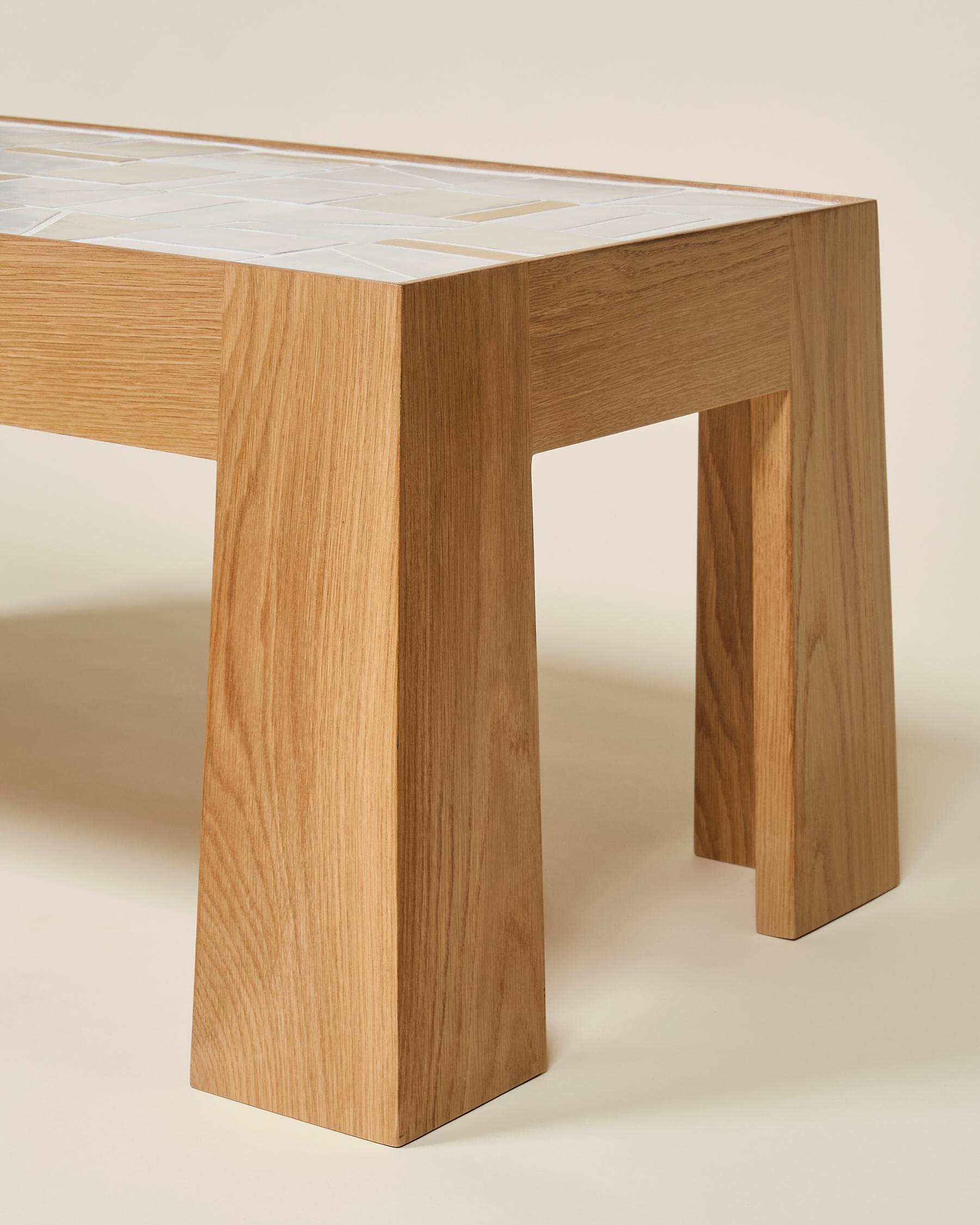 Céramique Table basse Lith à plateau en carreaux faite à la main par Lynnea Jean en vente