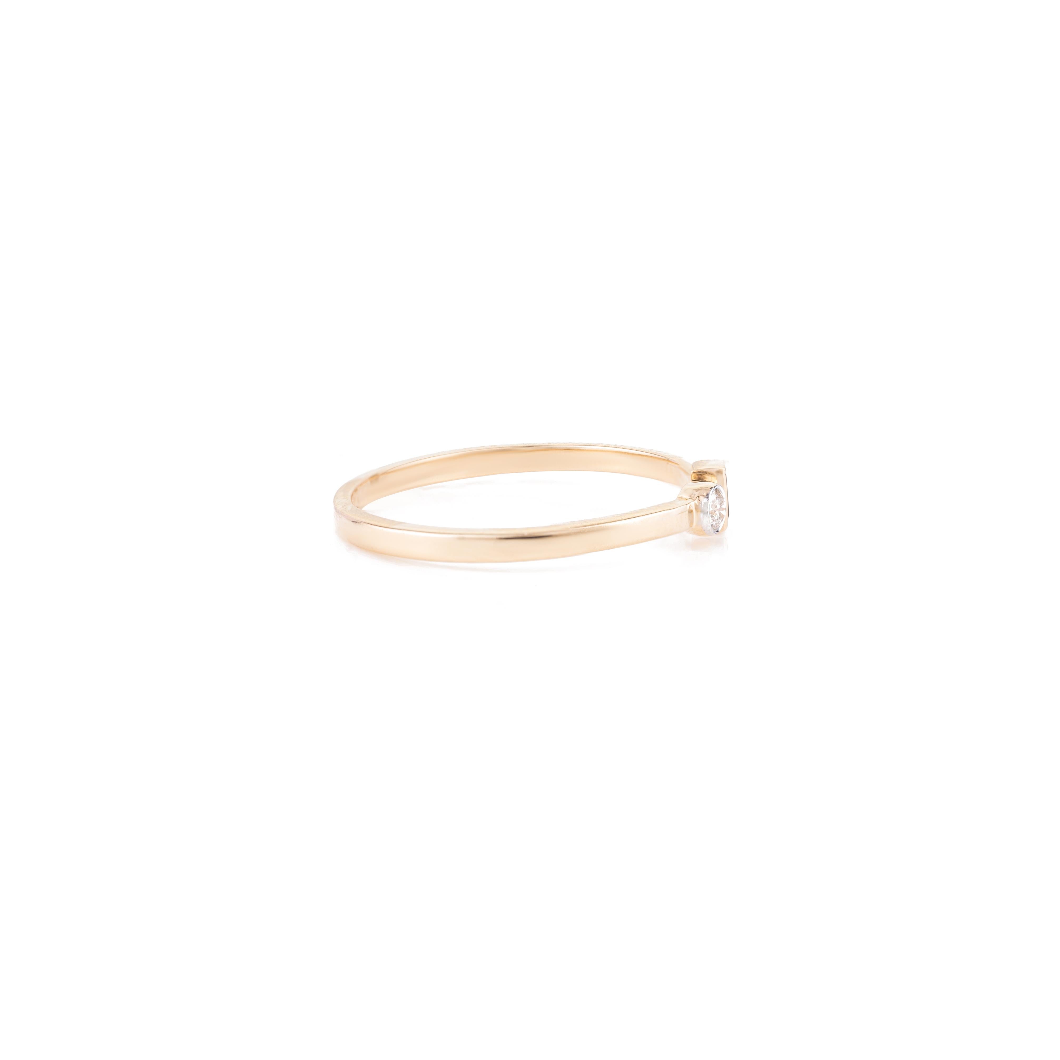 Im Angebot: Handgefertigter Ring aus massivem Gelbgold in Zinn 14k mit Granat und Diamanten für sie () 4