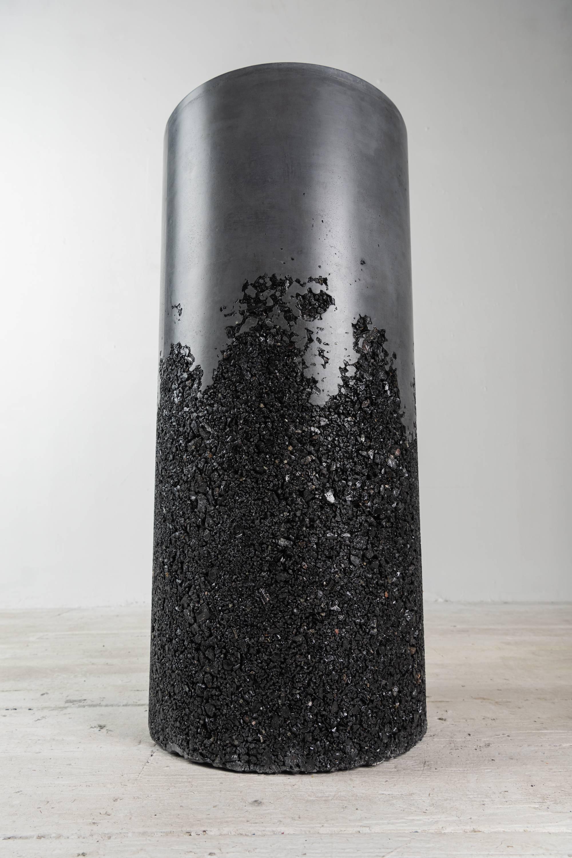 Handmade Tourmaline and Black Plaster Tall Drum, Side Table by Samuel Amoia For Sale 4