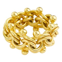 Handmade Troubadour Gold Ring by Lucie Heskett-Brem
