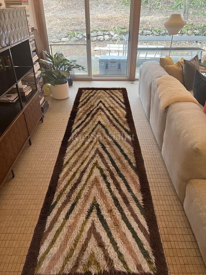 Alfombra Tulu hecha a mano con arcos ascendentes. 100% lana. Opciones personalizadas disponibles Siglo XXI y contemporáneo en venta