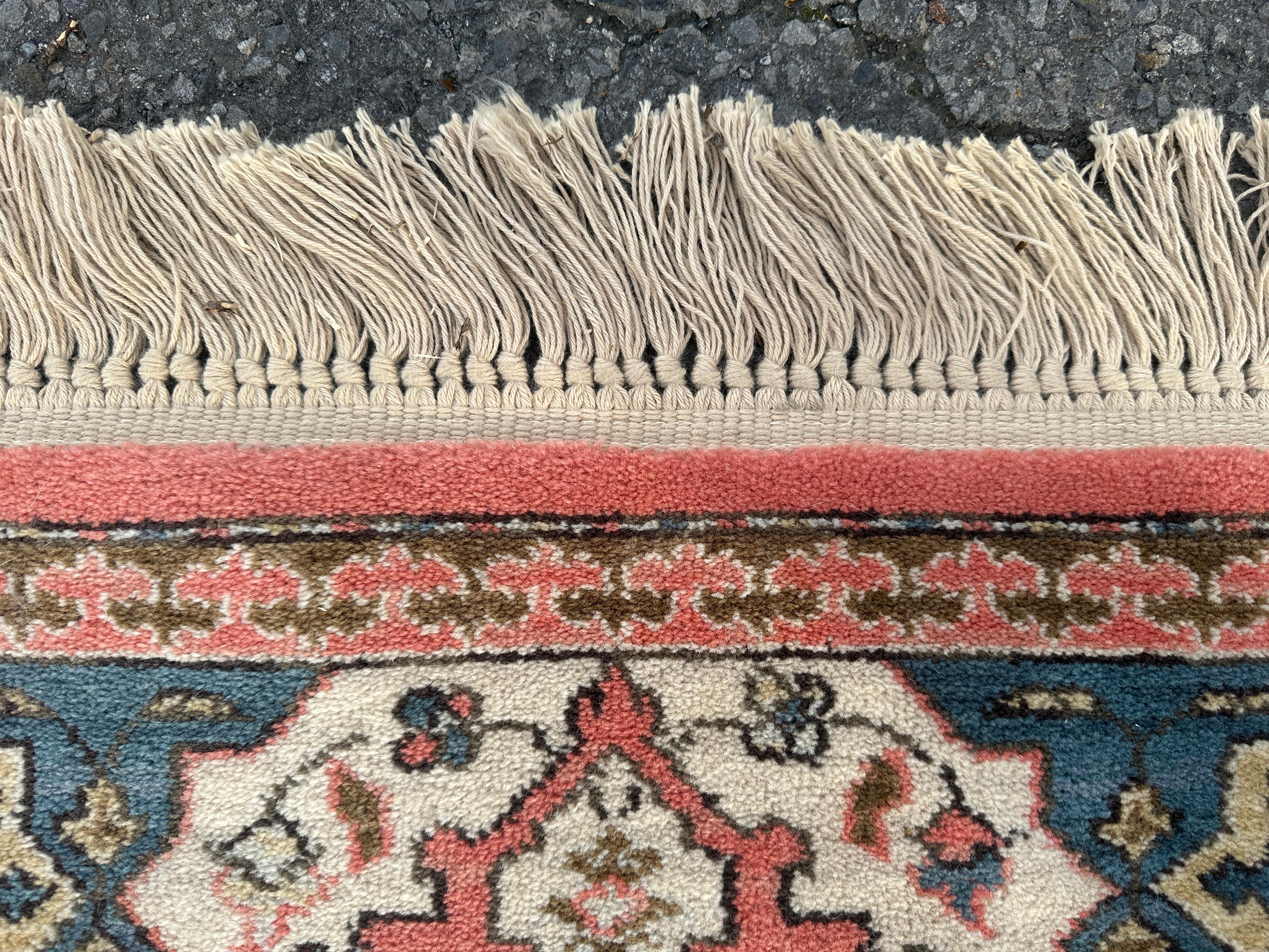 Tapis turc Bergama Karastan fait main des années 1980 - W5234 en vente 1