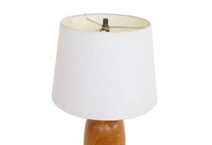 Lampe de table en chêne tourné faite à la main