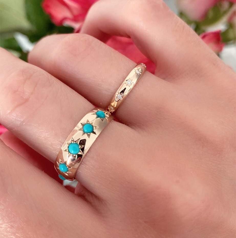 For Sale:  Made to Order Turquoise 18ct Gold Star Set Ring 9