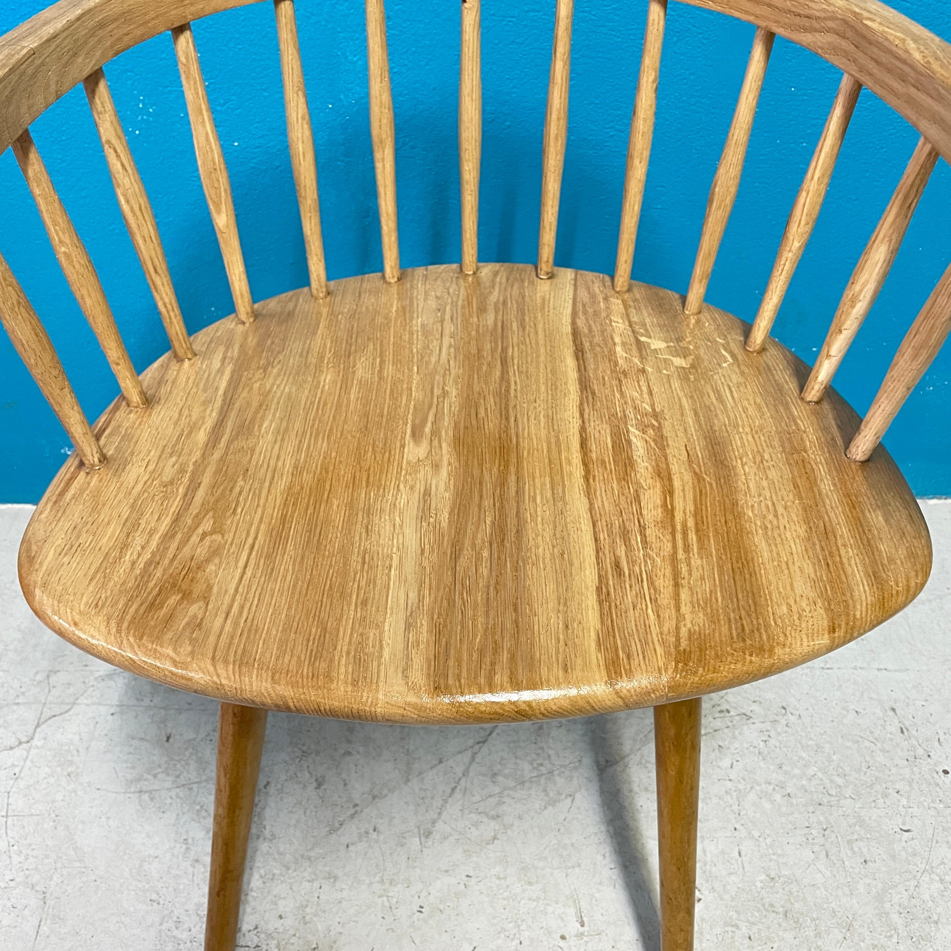 Handmade Unique Oakwood Chair 1