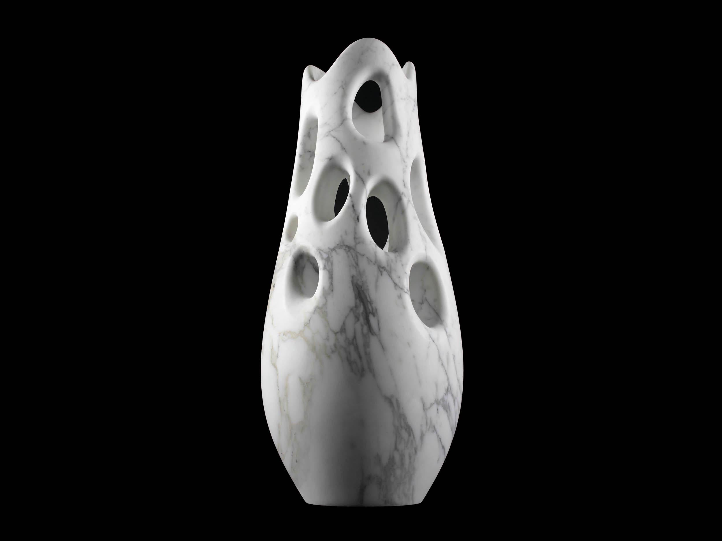 Vase Vessel Decorative Abstract Sculpture Organic Shape White Marble Hand-carved In New Condition For Sale In Ancona, Marche