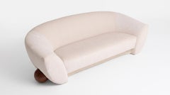 Handgefertigtes, skulpturales Samtsofa von Munna Design Studio aus Europa