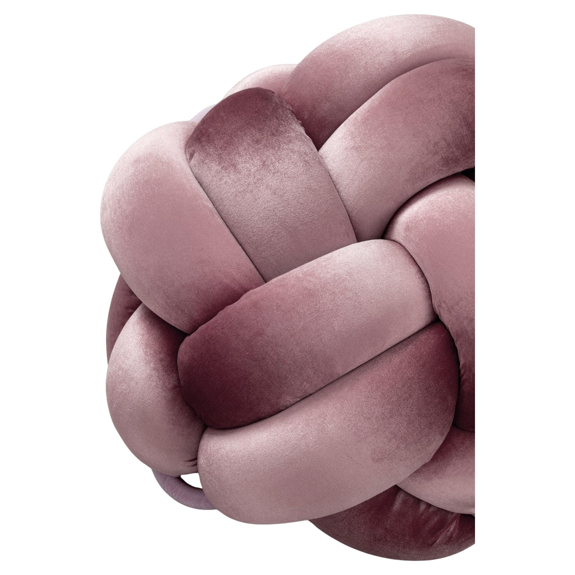 Handgefertigter Sonnenlicht-Ottoman aus Samt mit gelbem Knot 30X30 Zoll von Knots Studio (Israelisch) im Angebot