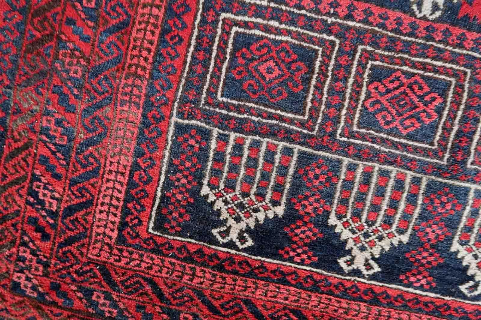 Mid-20th Century Handmade Vintage Afghan Baluch Rug, 1940s, 1C929 For Sale