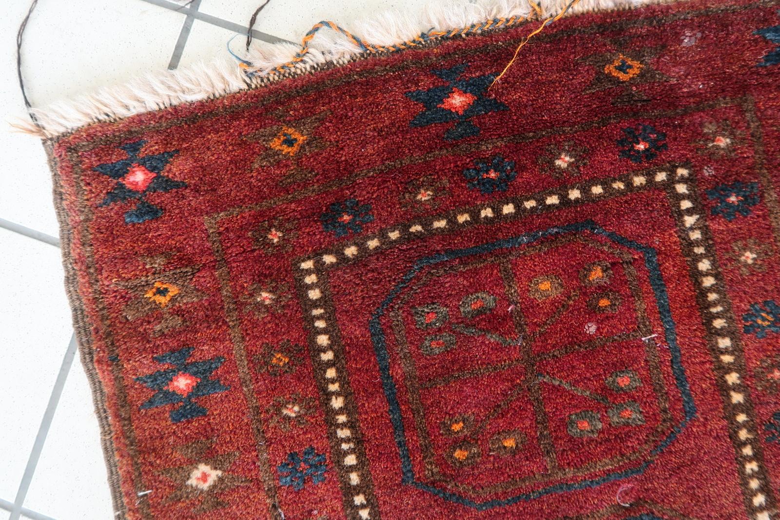 Annodato a mano Tappeto afgano d'epoca Baluch fatto a mano 2' x 3,5' 1950 - 1С1169 in vendita
