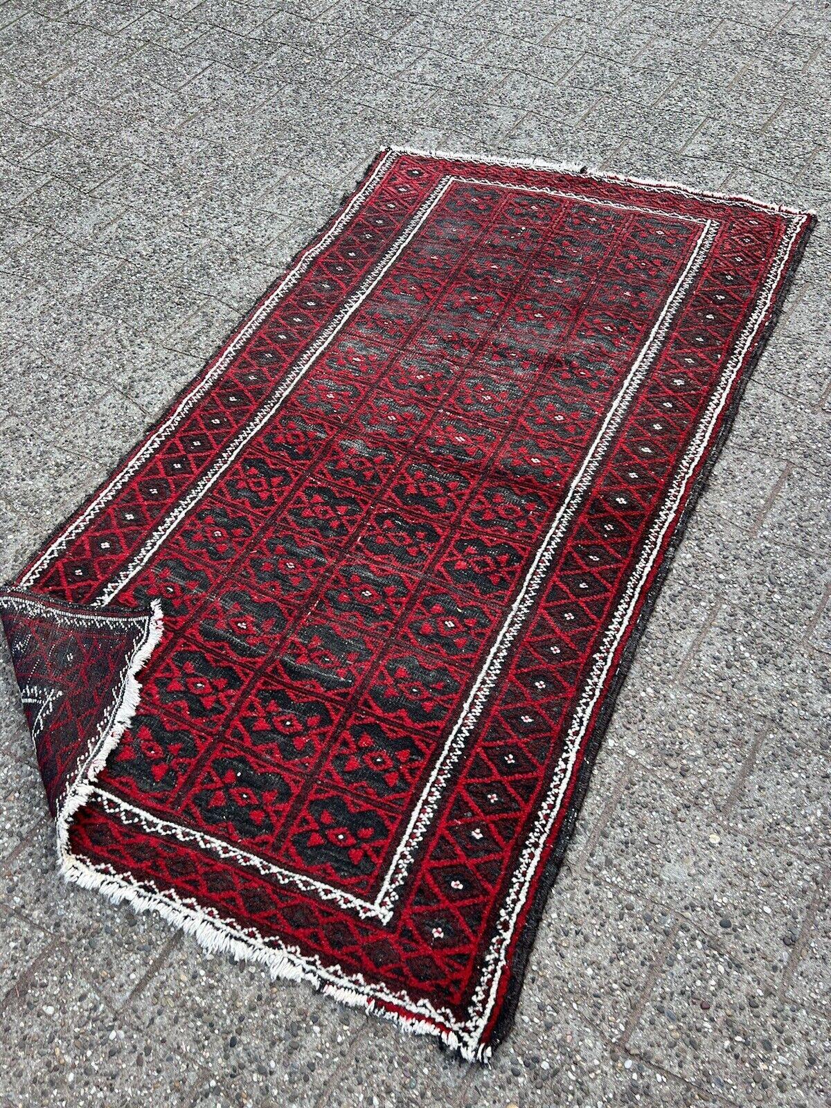 Mid-20th Century Handmade Vintage Afghan Baluch Rug 2.9' x 5.3', 1960s - 1S32 For Sale