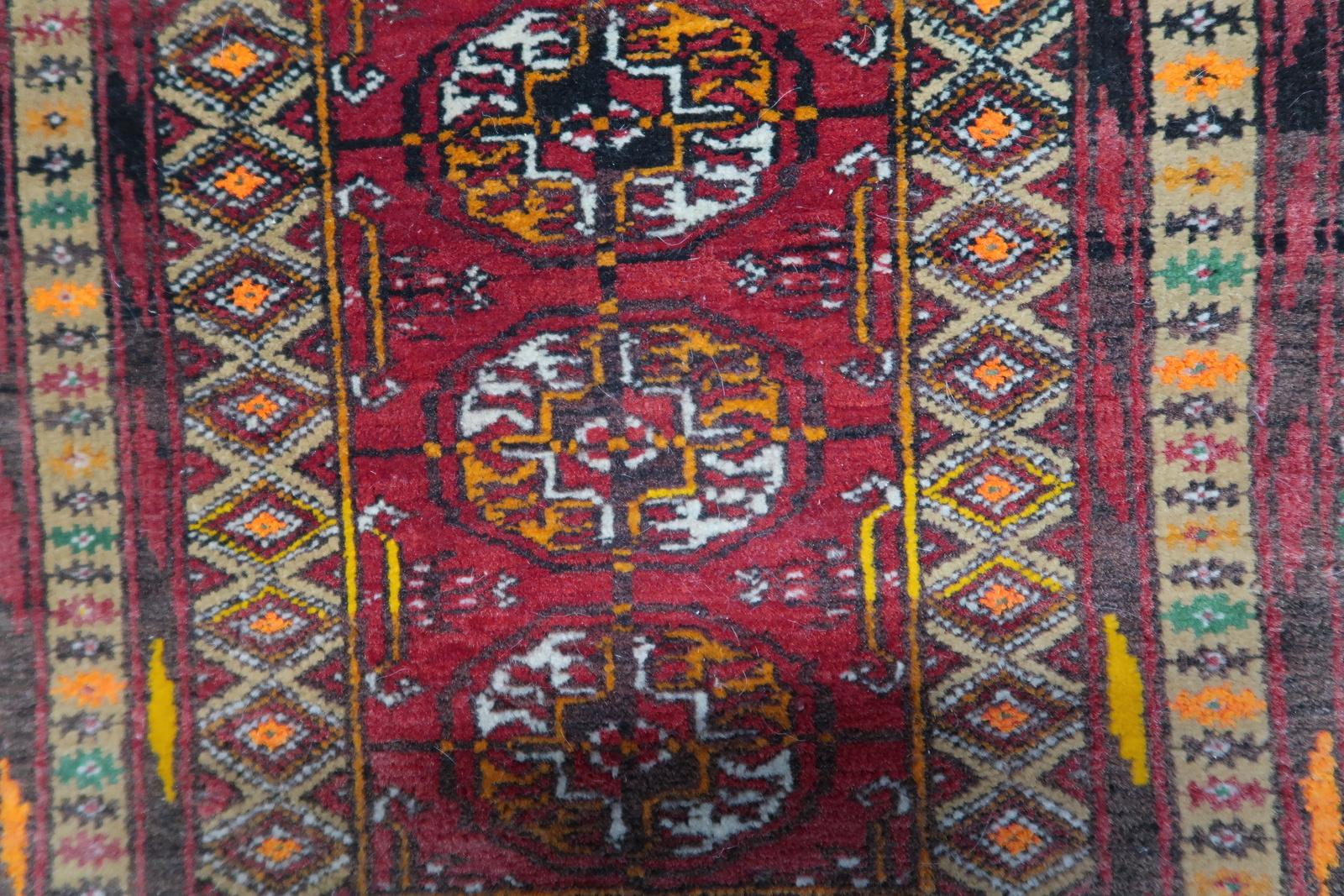 Handmade Vintage Afghan Ersari Mat Rug 1960s, 1C1070 For Sale 3