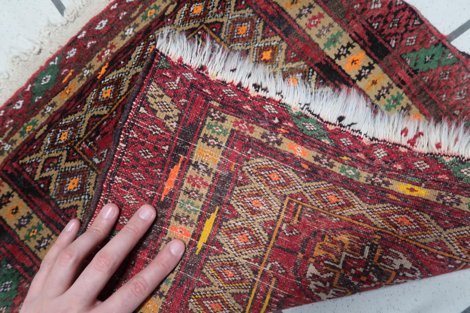 Handmade Vintage Afghan Ersari Mat Rug 1960s, 1C1070 For Sale 4