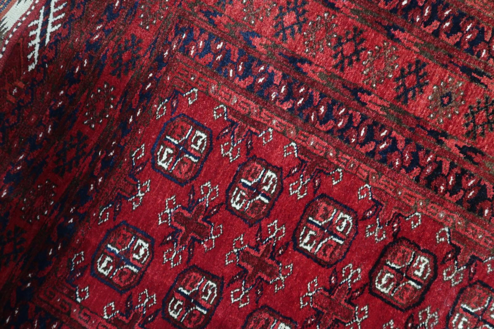 Handmade Vintage AFghan Ersari Runner Rug 3.5' x 9.2', 1960s, 1C1084 For Sale 8