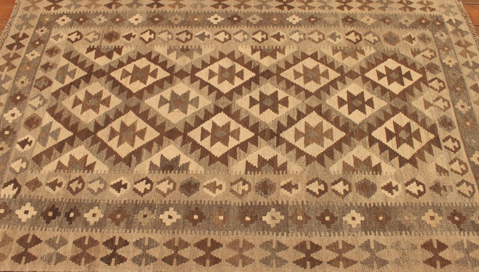 Handmade Vintage Afghan Flatweave Kilim 3.9' x 6.3', 1980s - 1T08 For Sale 2