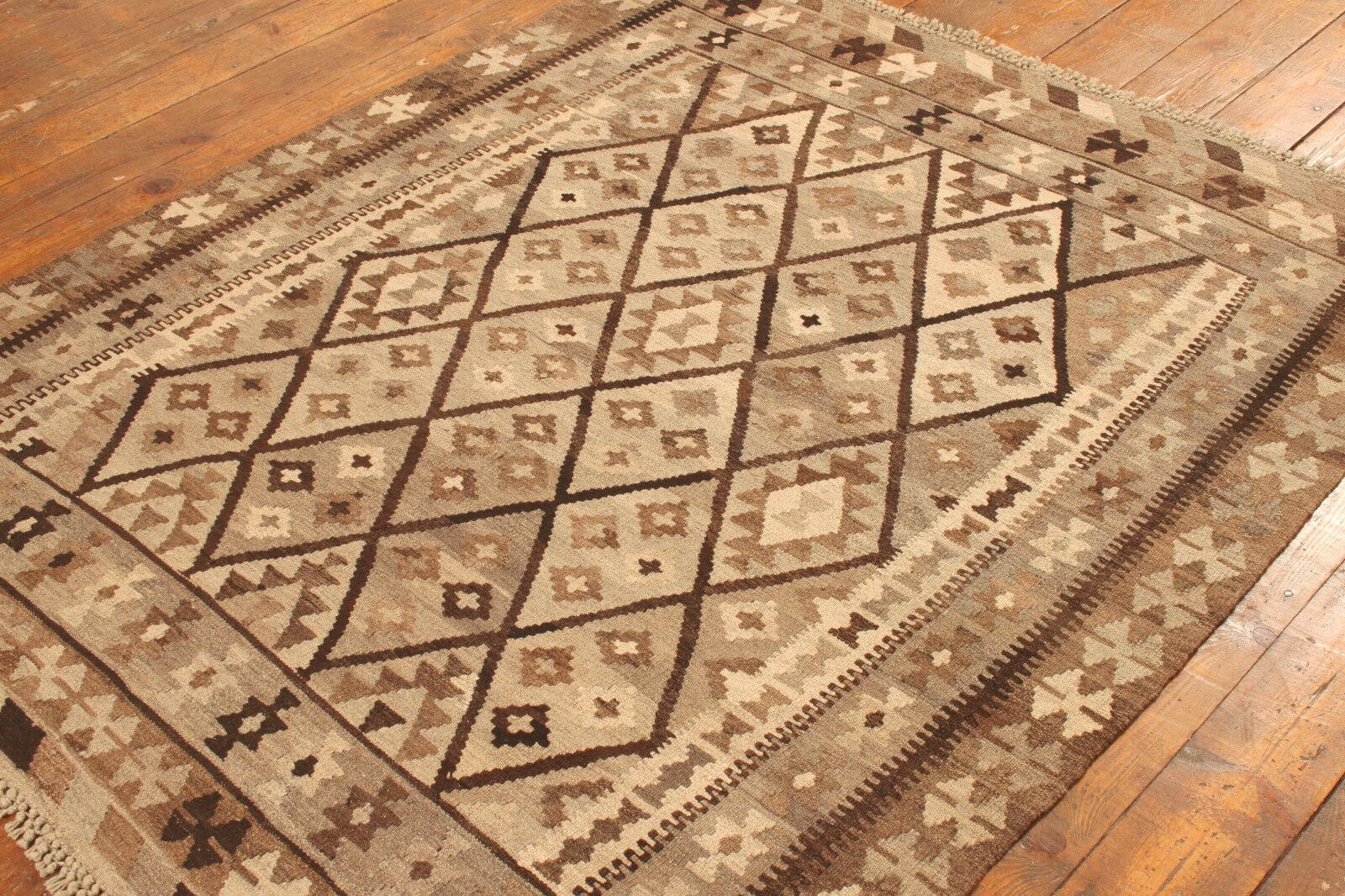 Handmade Vintage Afghan Flatweave Kilim 5.2' x 6.1', 1980s - 1T11 In Good Condition For Sale In Bordeaux, FR