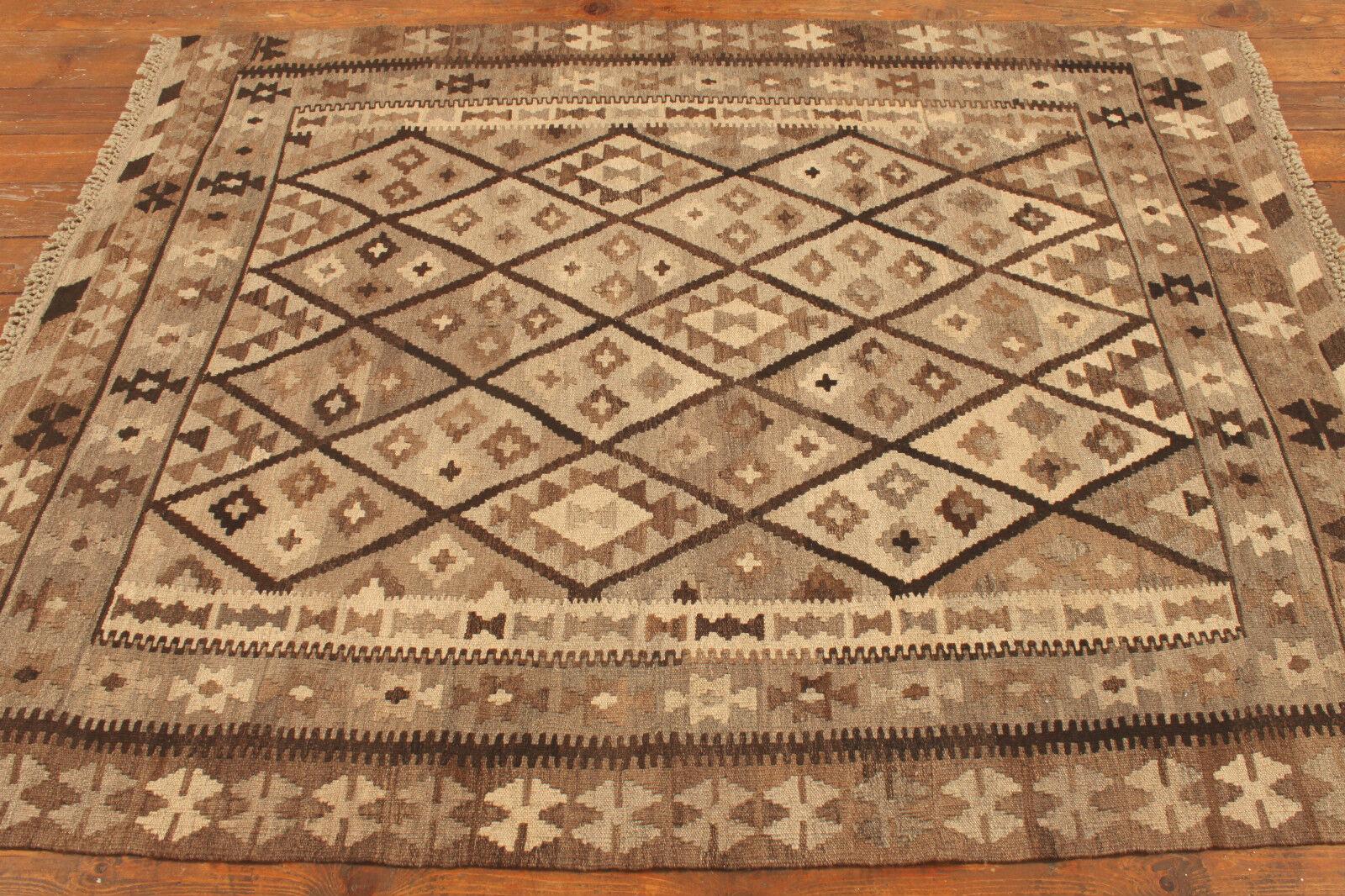 Wool Handmade Vintage Afghan Flatweave Kilim 5.2' x 6.1', 1980s - 1T11 For Sale