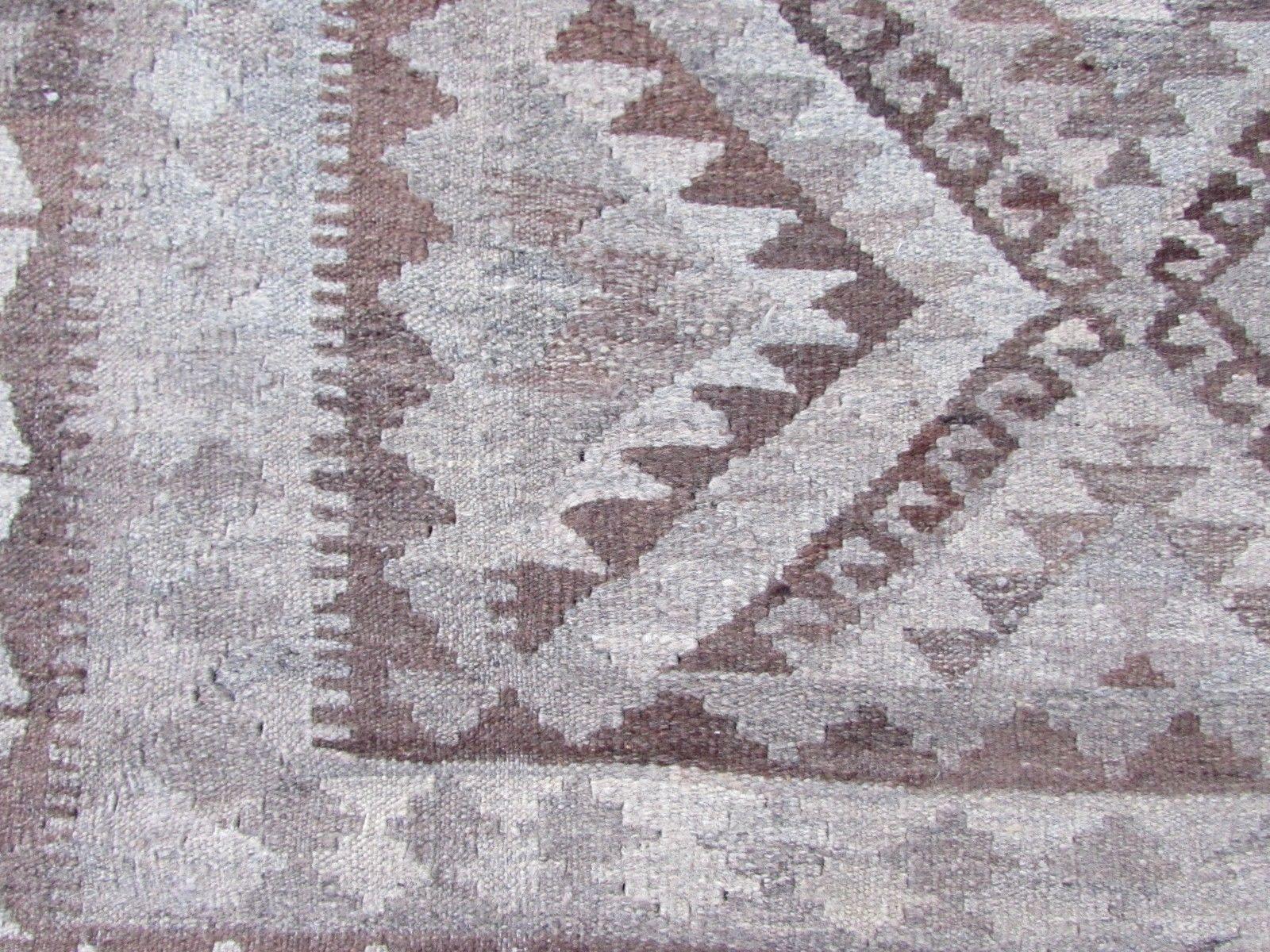 Handmade Vintage Afghan Kilim, 1970s, 1Q0305 In Good Condition In Bordeaux, FR