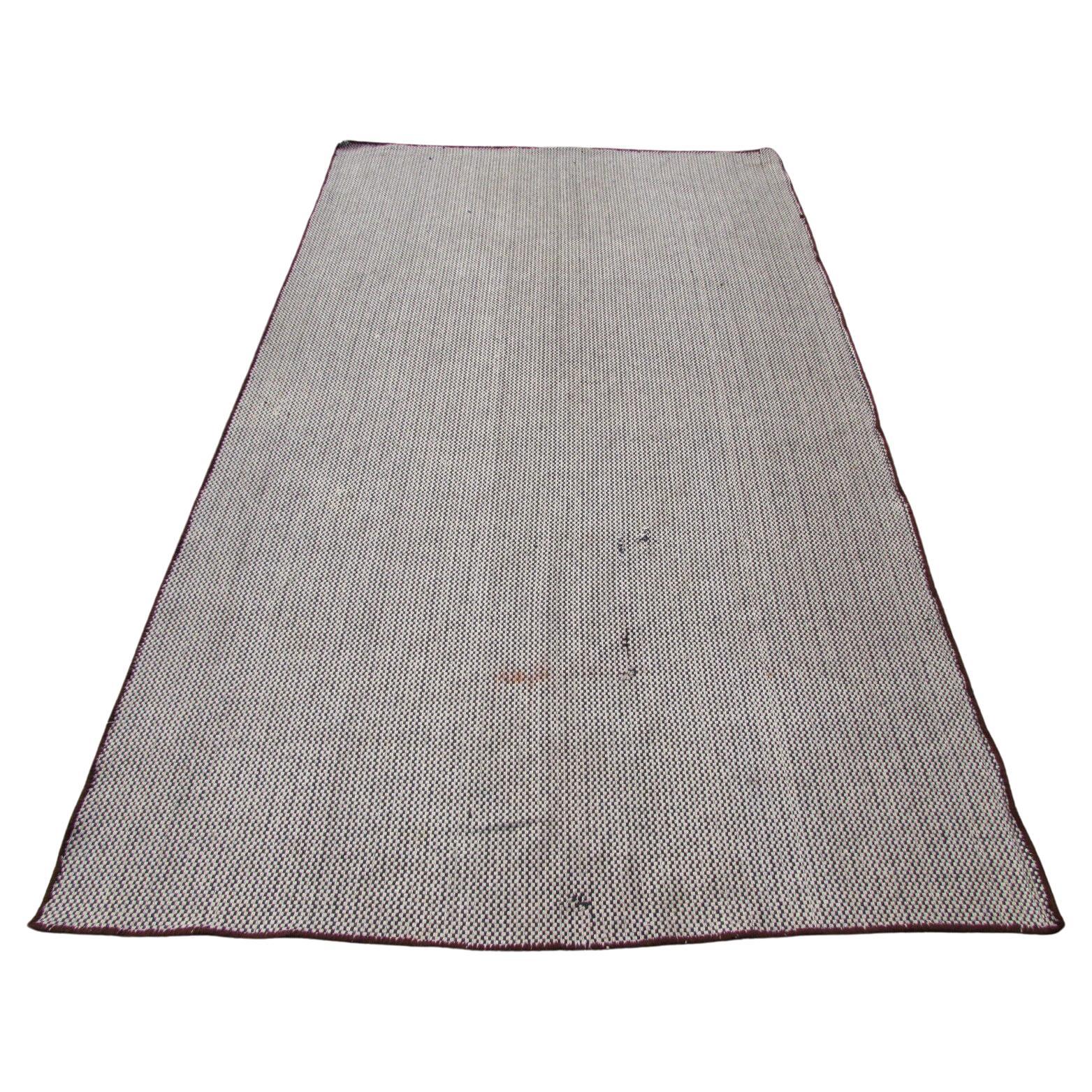 Handgefertigter Vintage Afghan Kilim Grau Teppich 4.7' x 7.8', 1950er Jahre, 1Q46 im Angebot